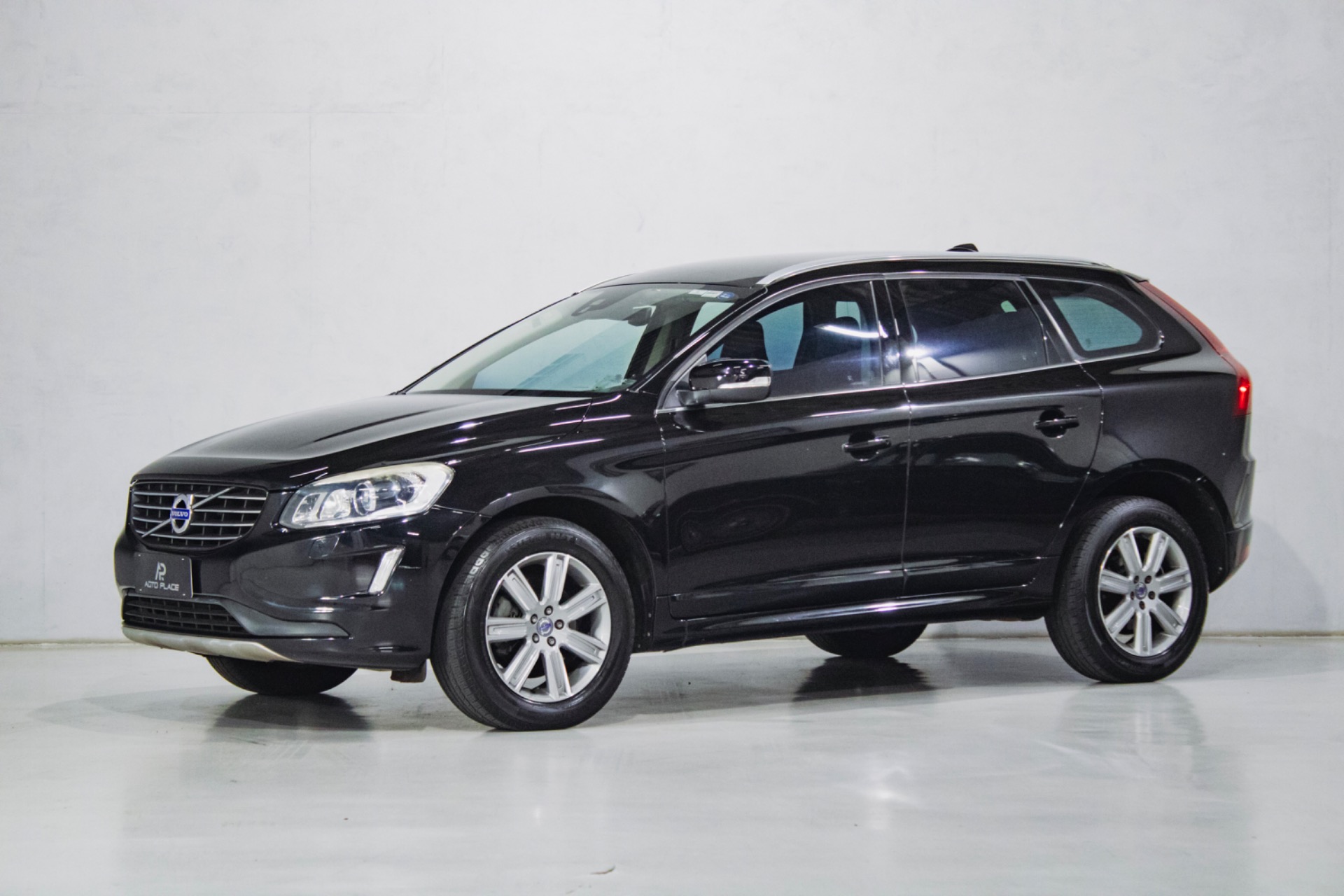 Volvo XC60 6.0 T 5 Kinetic 2.0 245cv Fwd 5P - foto 3
