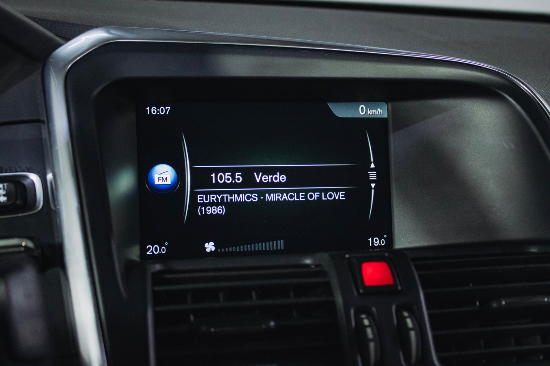 Volvo XC60 6.0 T 5 Kinetic 2.0 245cv Fwd 5P - foto 9