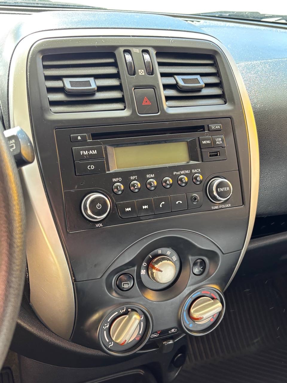 Nissan March Sv 1.6 16V Flexstart 5P Mec. - foto 3