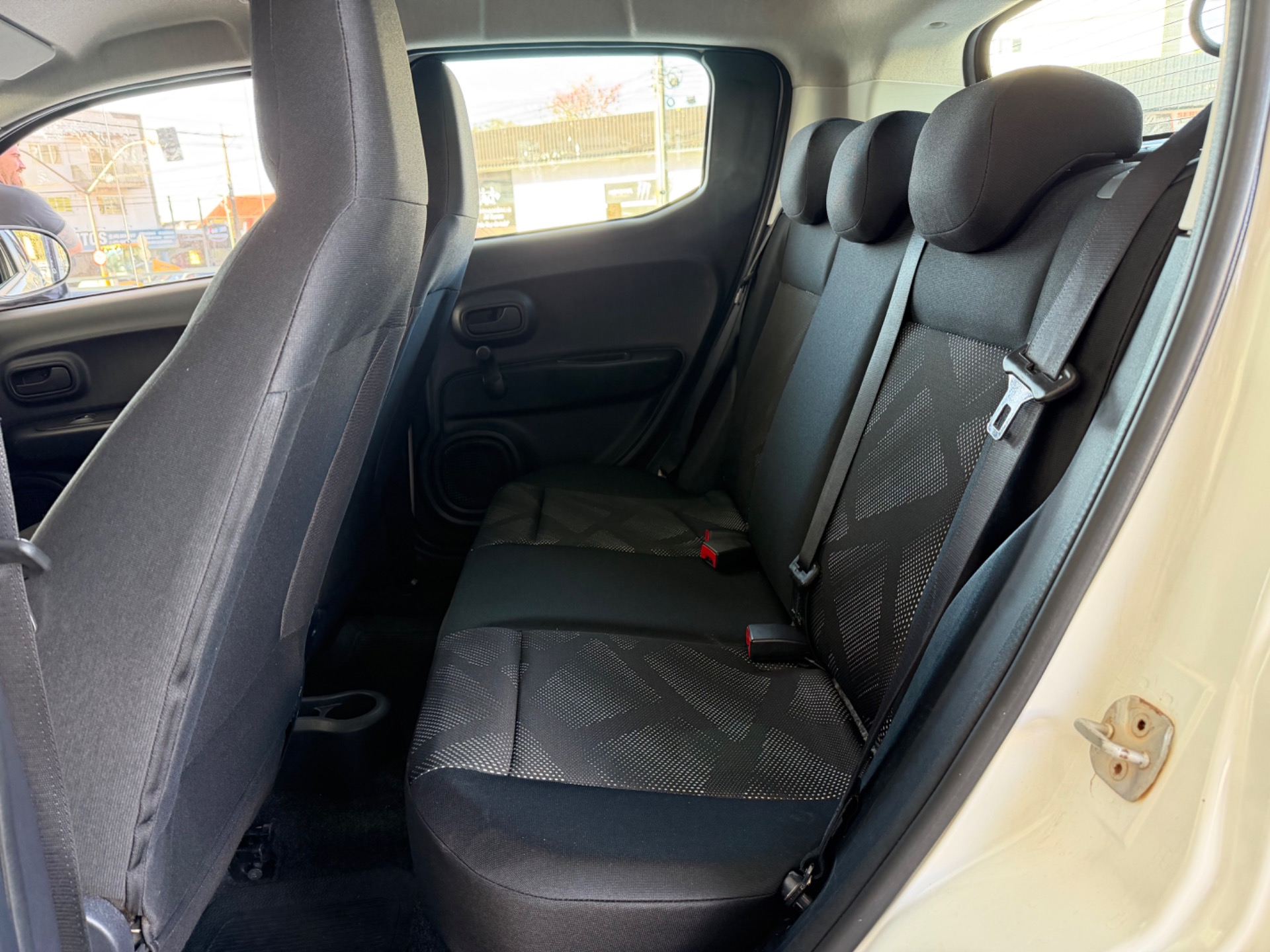 Fiat Mobi Like 1.0 Fire Flex 5p. - foto 18