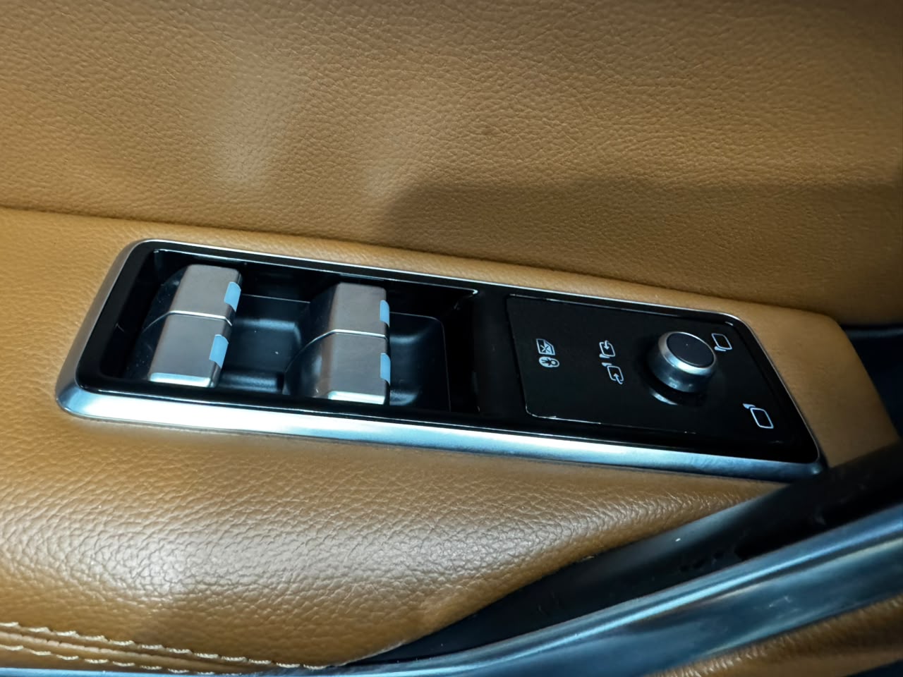 Jaguar F-Pace 3.0 Awd R Dynamic S 340cv Aut. - foto 18