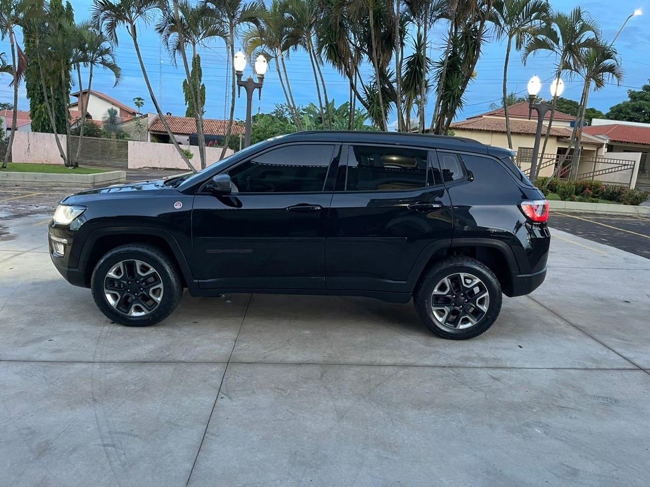 Jeep Compass Limited 2.0 4X4 Diesel 16V Aut. - foto 11