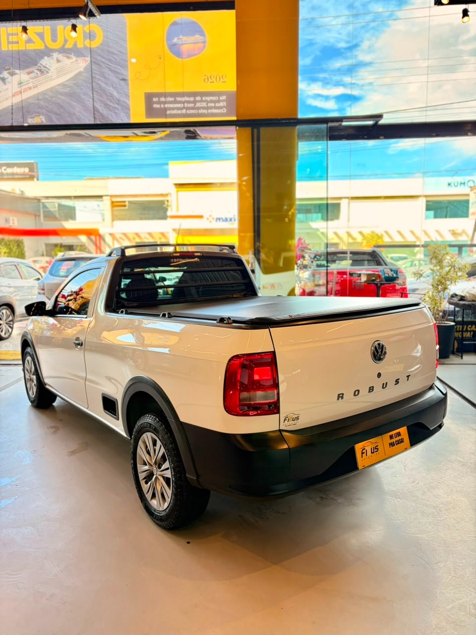 Volkswagen Saveiro Robust 1.6 Total Flex 8V - foto 17