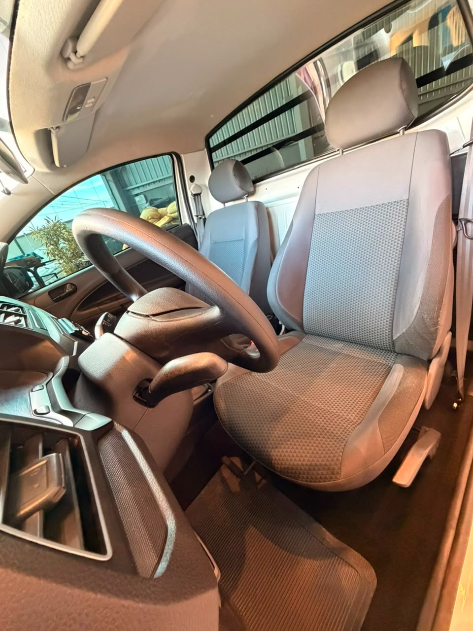 Volkswagen Saveiro Robust 1.6 Total Flex 8V - foto 15