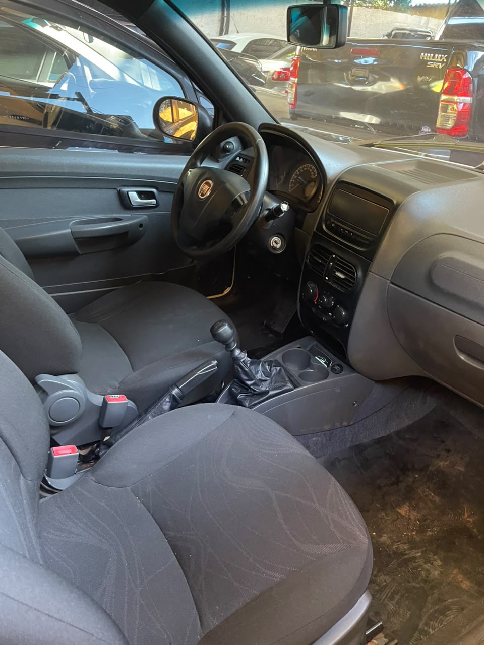 Fiat Strada Working Hard 1.4 Fire Flex 8V Cs - foto 4