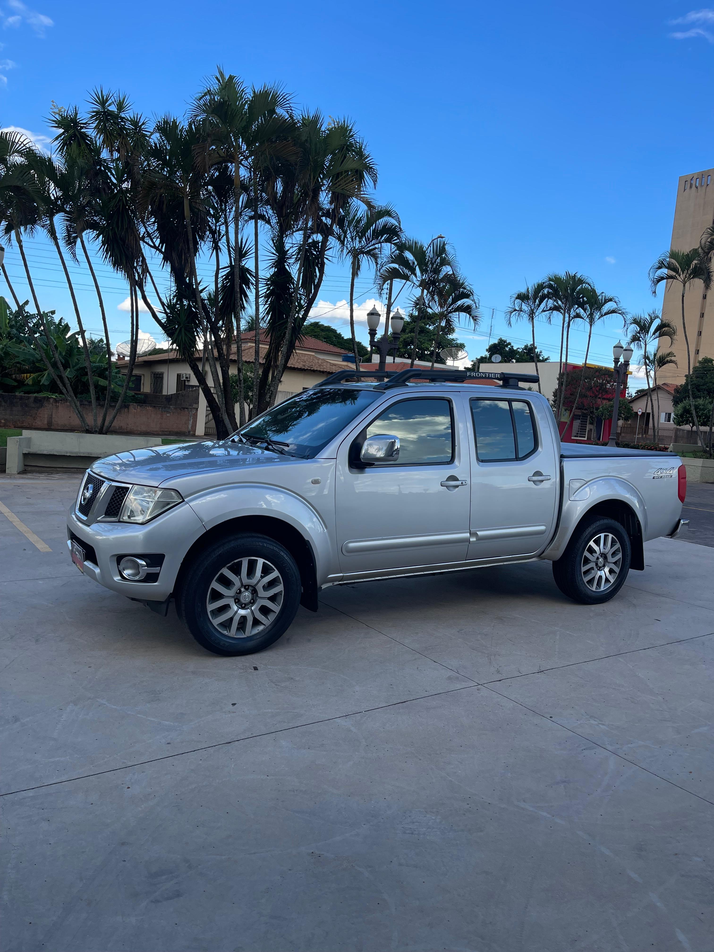 Nissan Frontier 2013 à venda