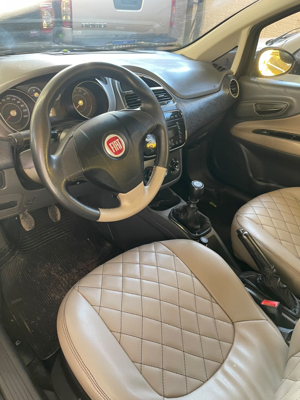 Fiat Punto Essence Sp 1.6 Flex 16V 5P - foto 4