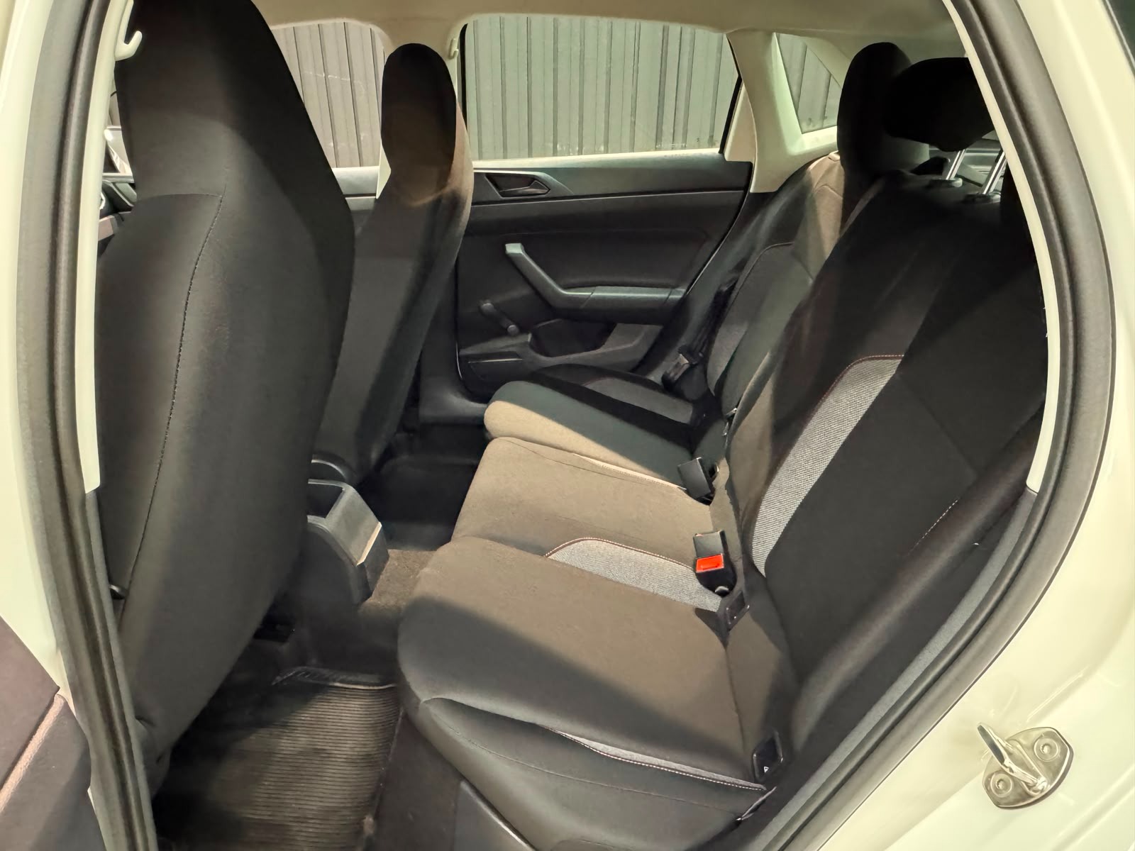 Volkswagen Polo Track 1.0 Flex 12V 5P - foto 18