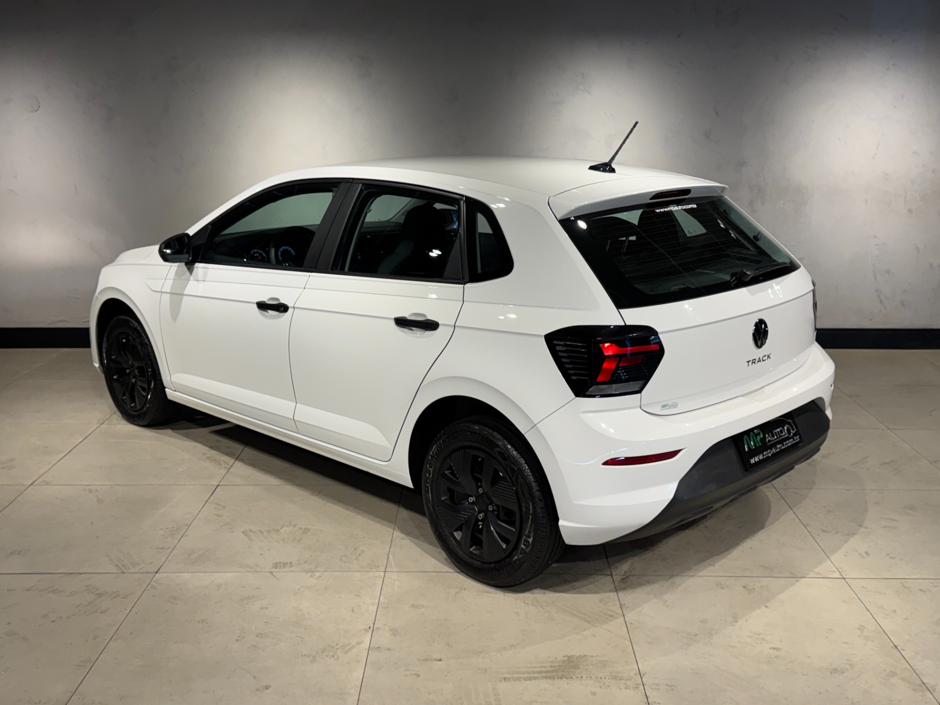 Volkswagen Polo Track 1.0 Flex 12V 5P - foto 6