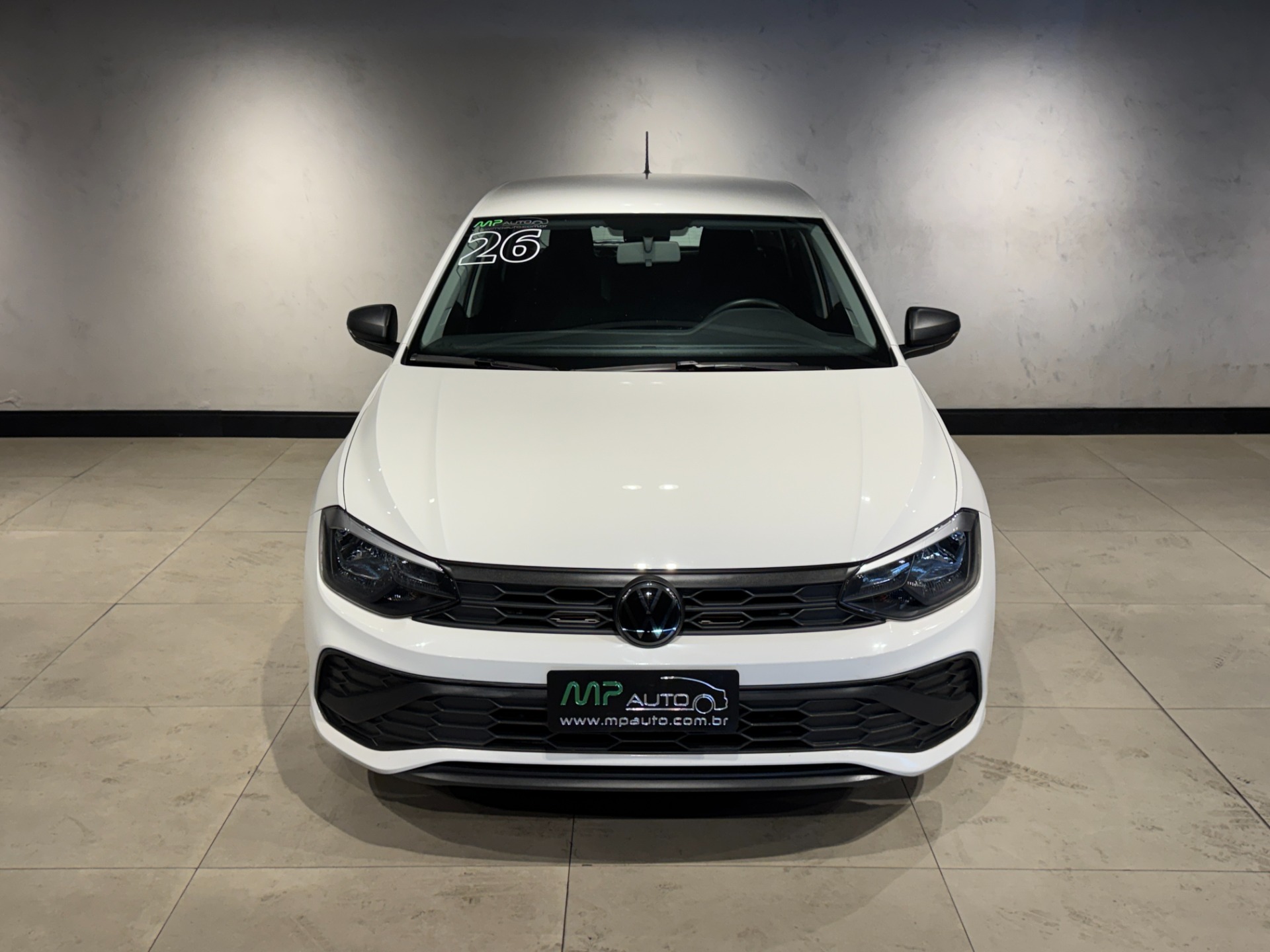 Volkswagen Polo Track 1.0 Flex 12V 5P - foto 2