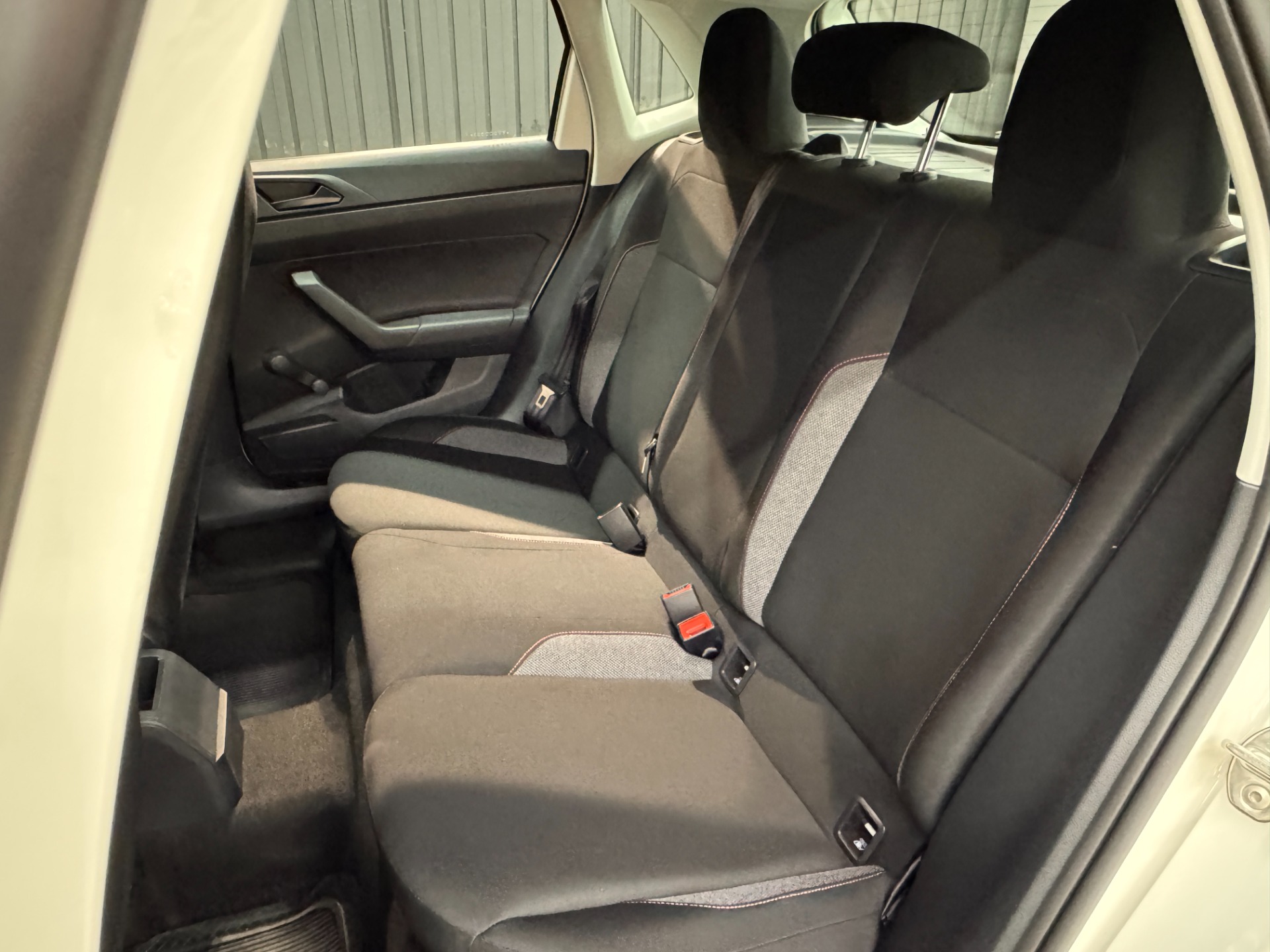 Volkswagen Polo Track 1.0 Flex 12V 5P - foto 19