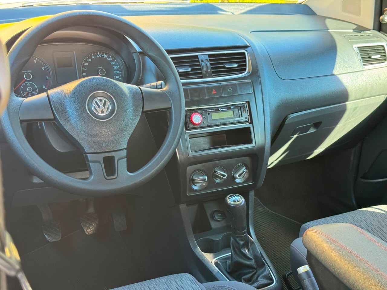 Volkswagen Fox 1.6 Mi Total Flex 8V 5P - foto 7