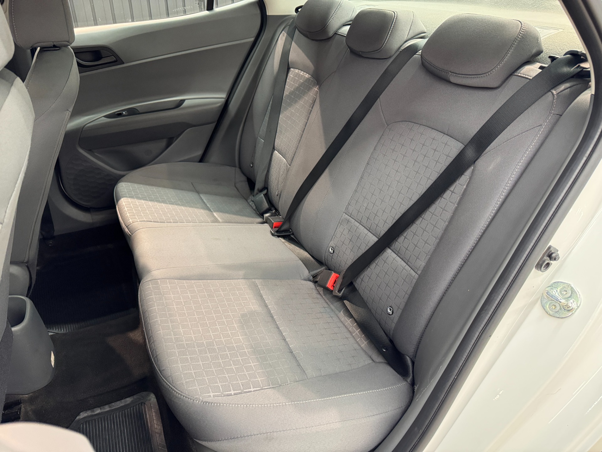 Hyundai HB20S Comfort 1.0 Flex 12V Mec. - foto 18