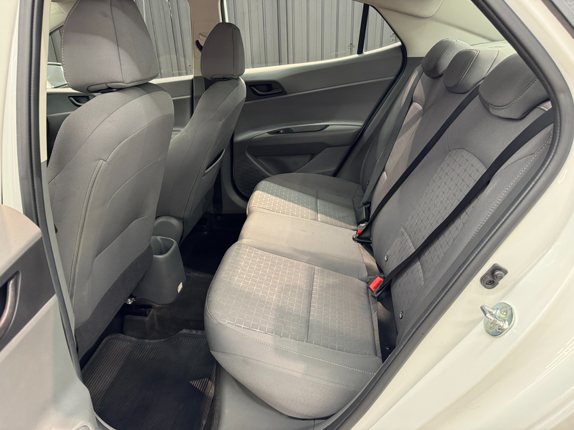 Hyundai HB20S Comfort 1.0 Flex 12V Mec. - foto 17