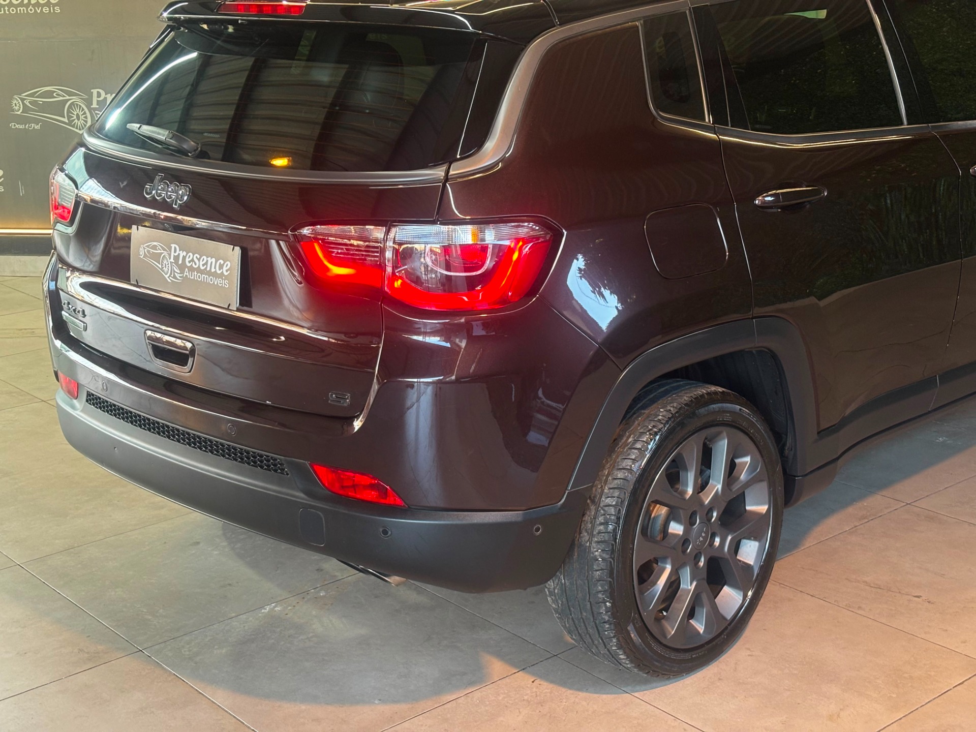 Jeep Compass S 2.0 4X4 Tb 16V Diesel Aut. - foto 6