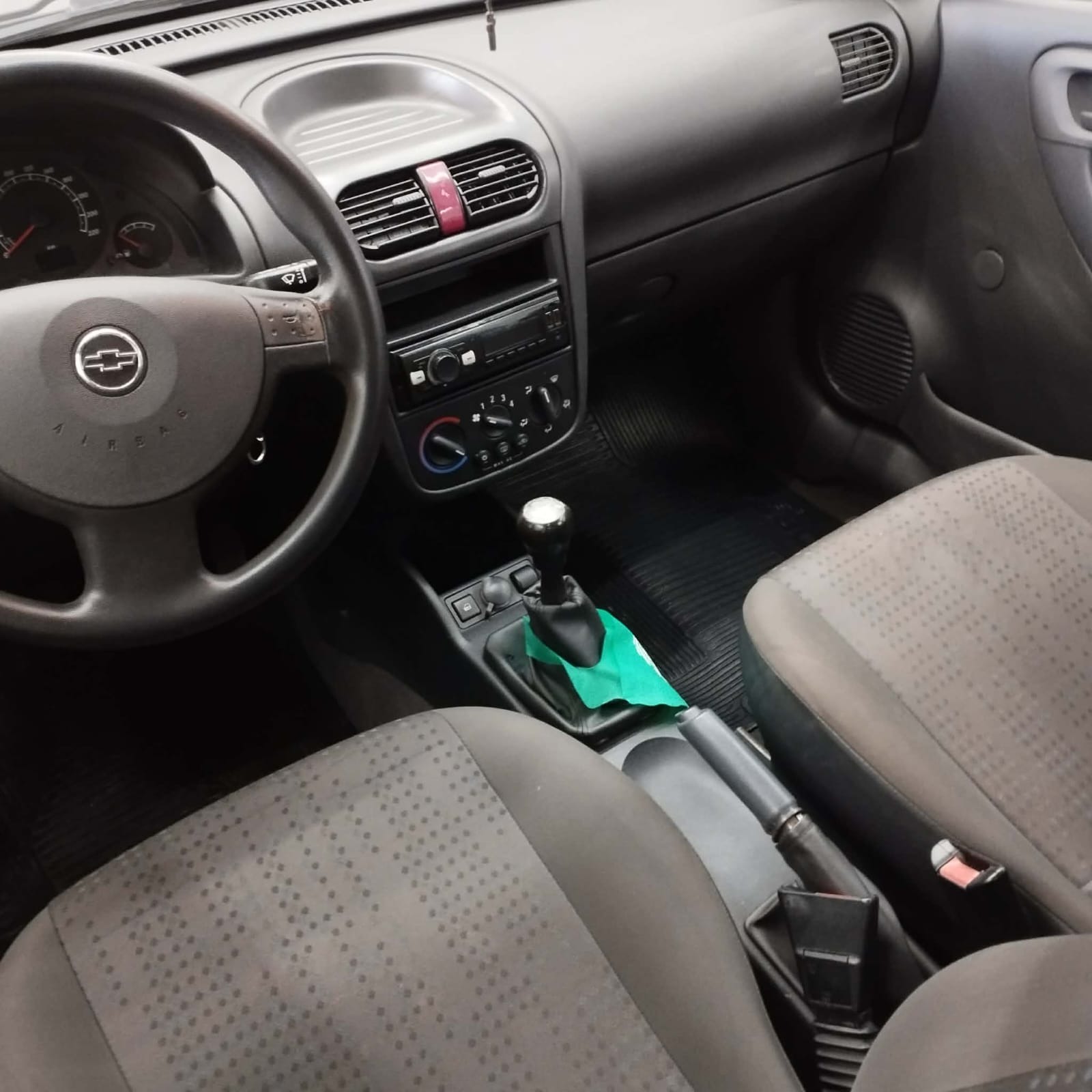 Chevrolet Corsa Hat. Maxx 1.4 8V Econoflex 5P - foto 12