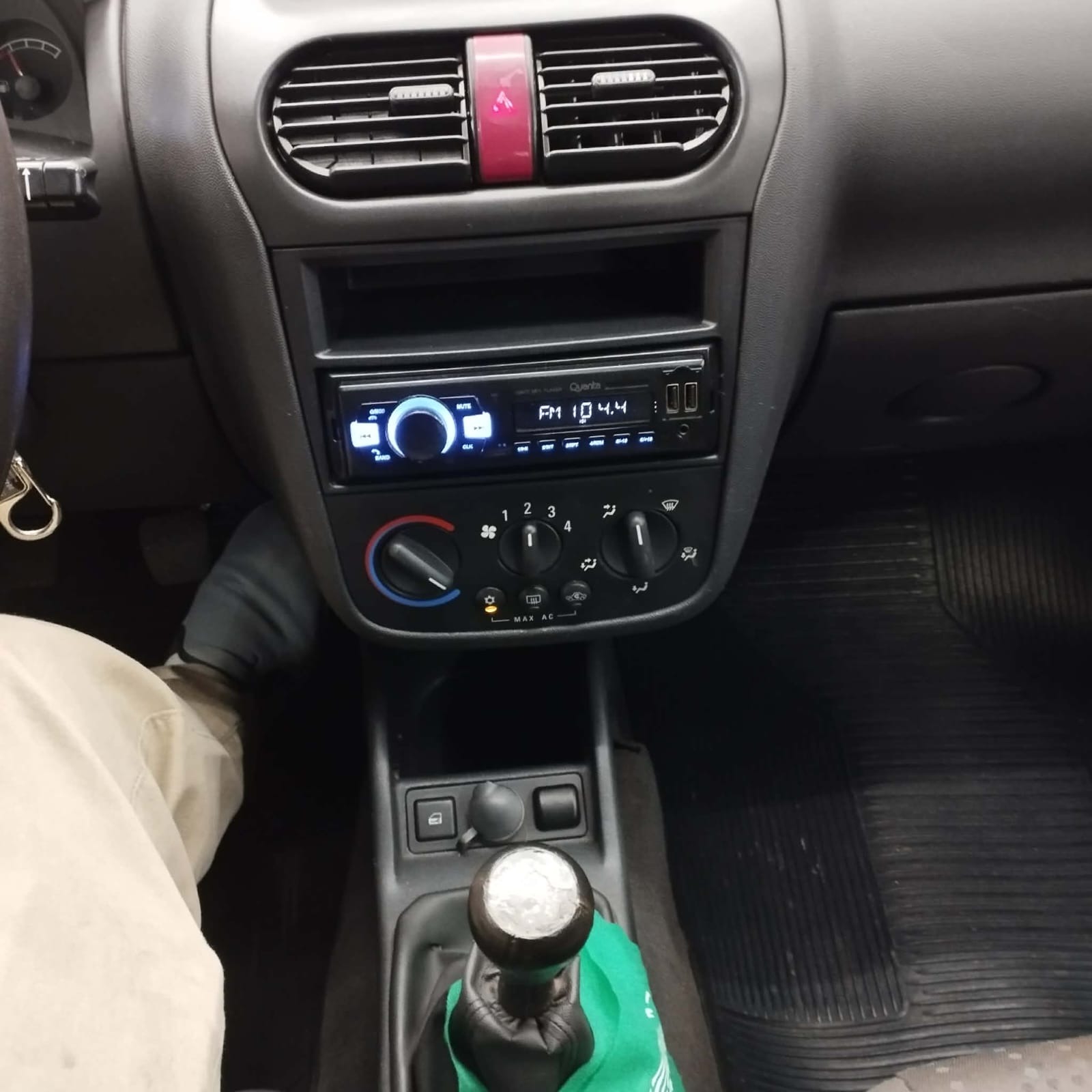 Chevrolet Corsa Hat. Maxx 1.4 8V Econoflex 5P - foto 16
