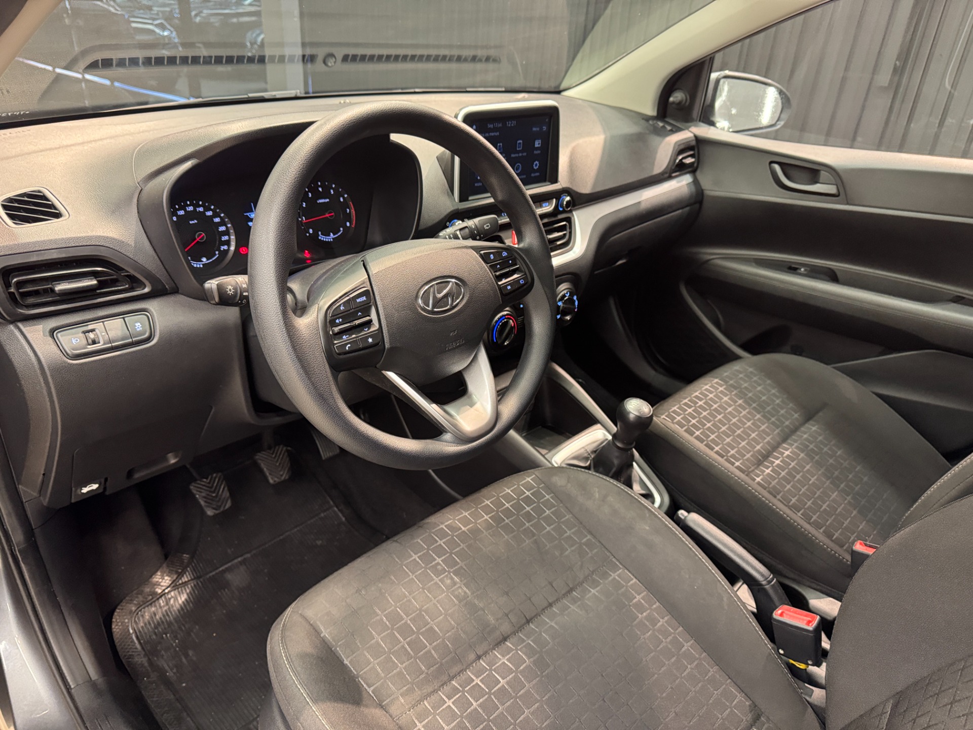 Hyundai HB20 Comfort 1.0 Flex 12V Mec. - foto 14