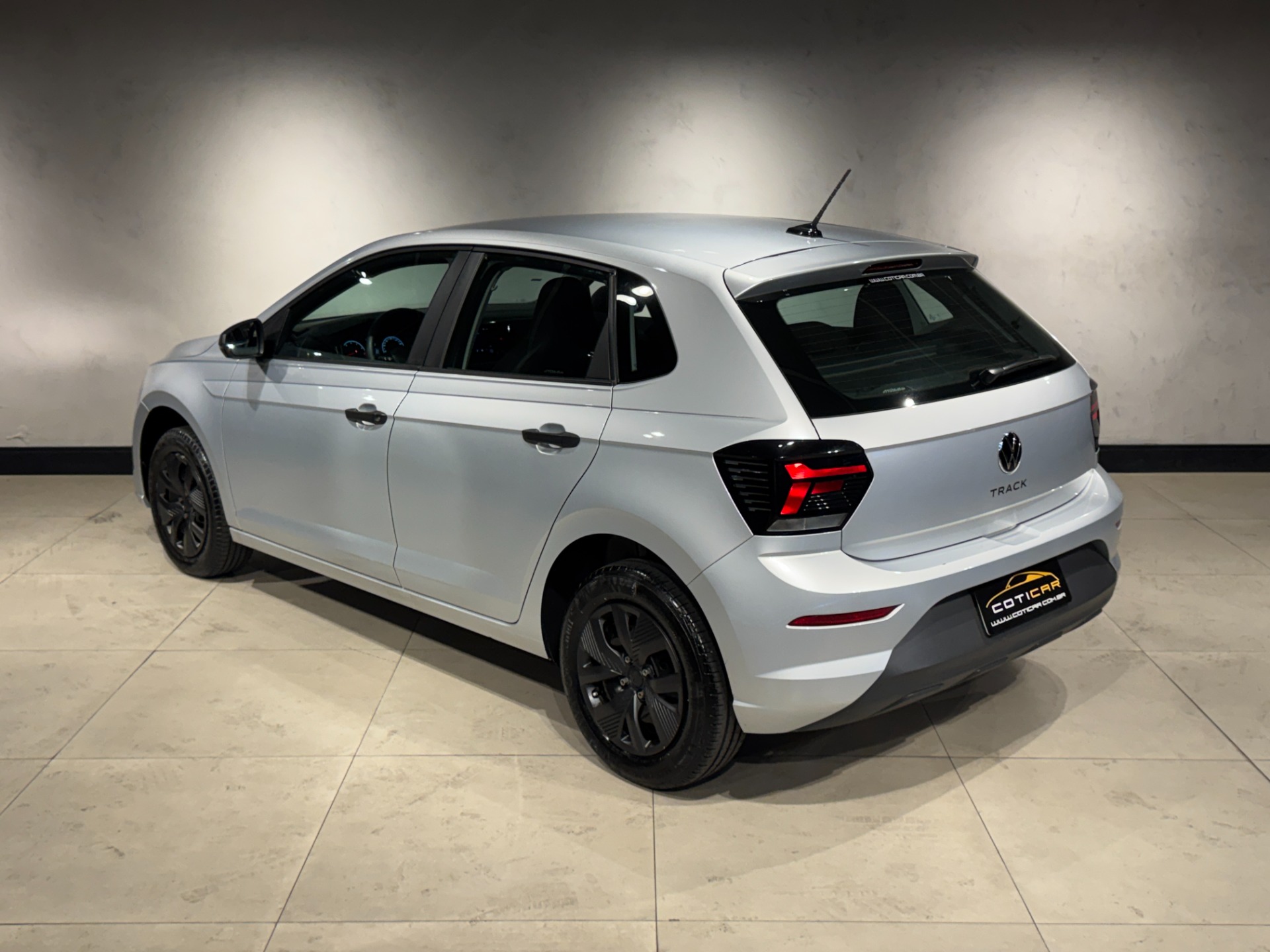 Volkswagen Polo Track 1.0 Flex 12V 5P - foto 6