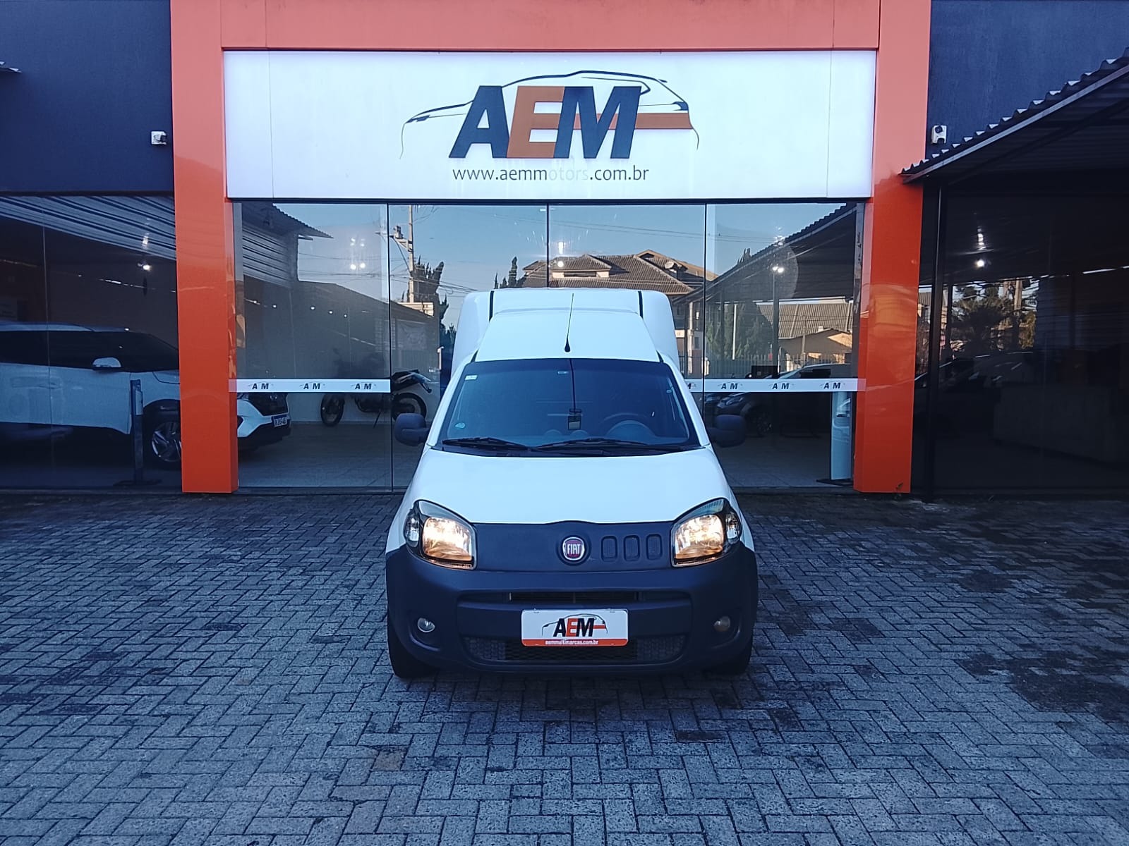 Fiat Fiorino Furgão Celeb. Evo 1.4 Flex 8V 2P - foto 2
