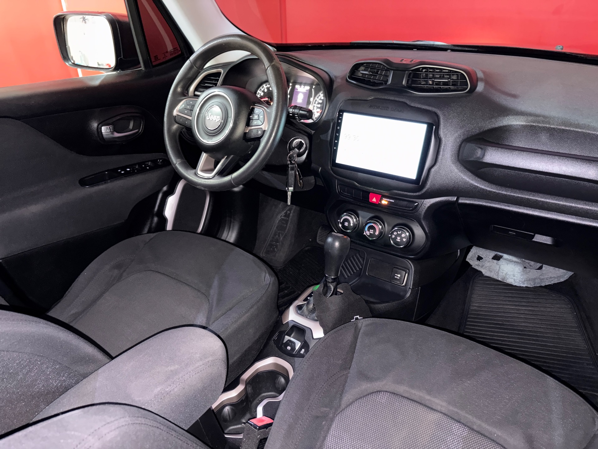 Jeep Renegade 1.8 4X2 Flex 16V Aut. - foto 12