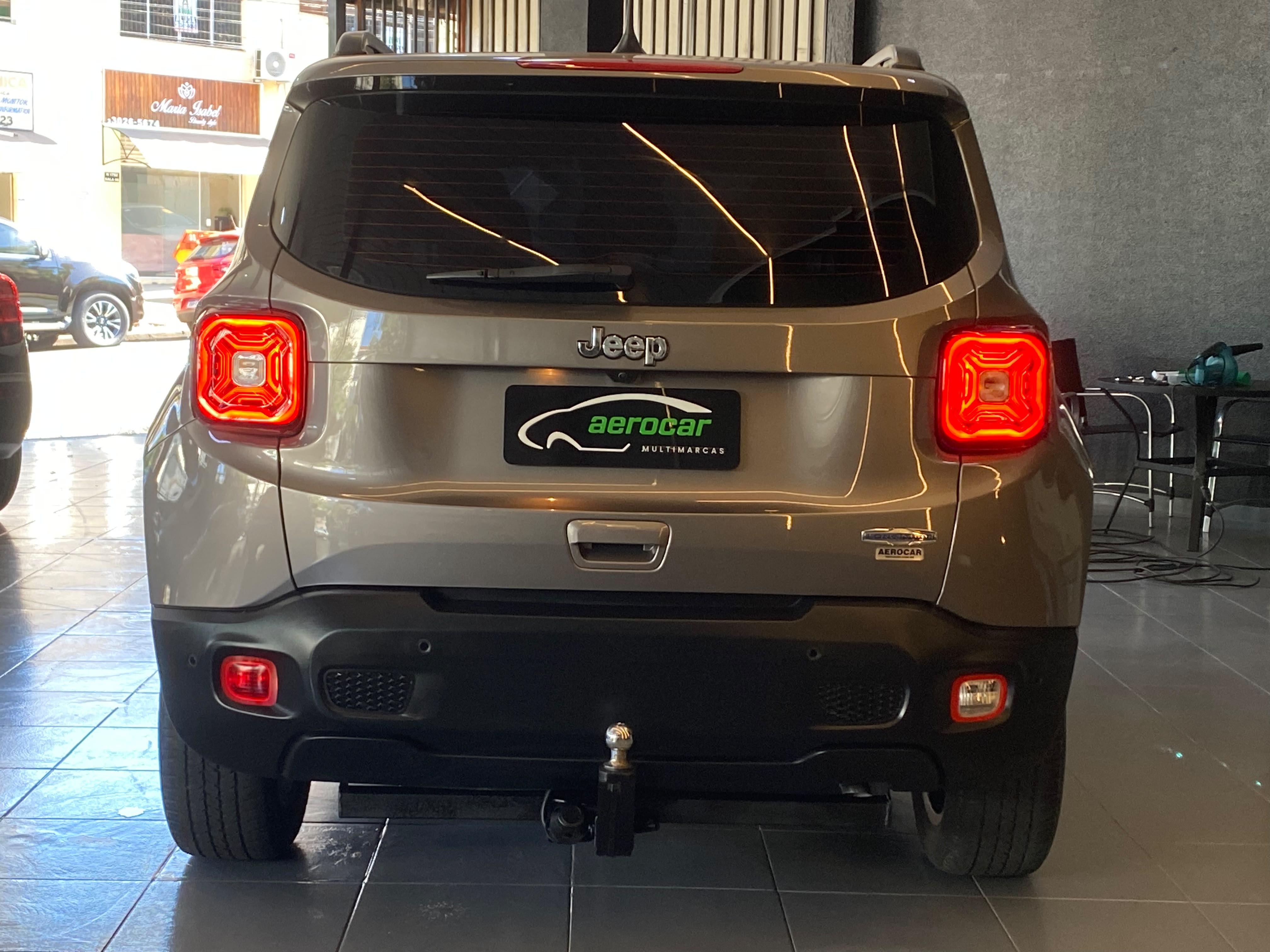 Jeep Renegade Longitude 1.8 4X2 Flex 16V Aut. - foto 5