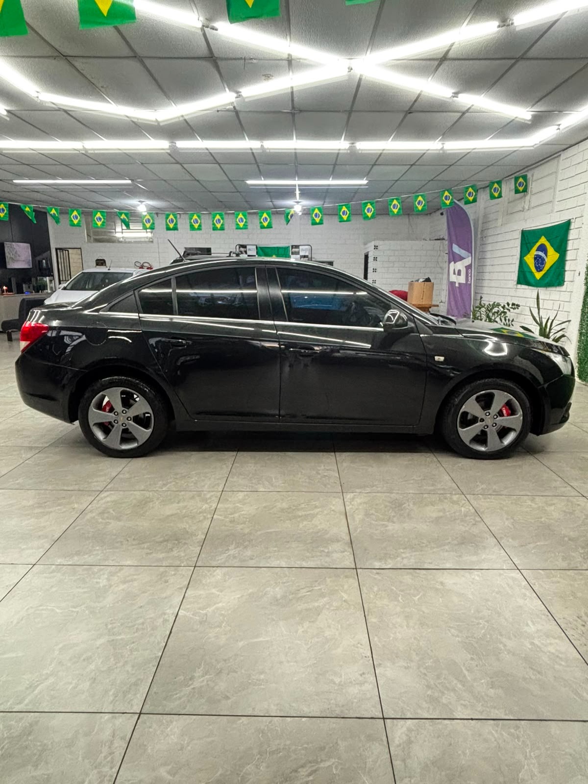Chevrolet Cruze LT 1.8 16V Flexpower 4P Mec. - foto 7