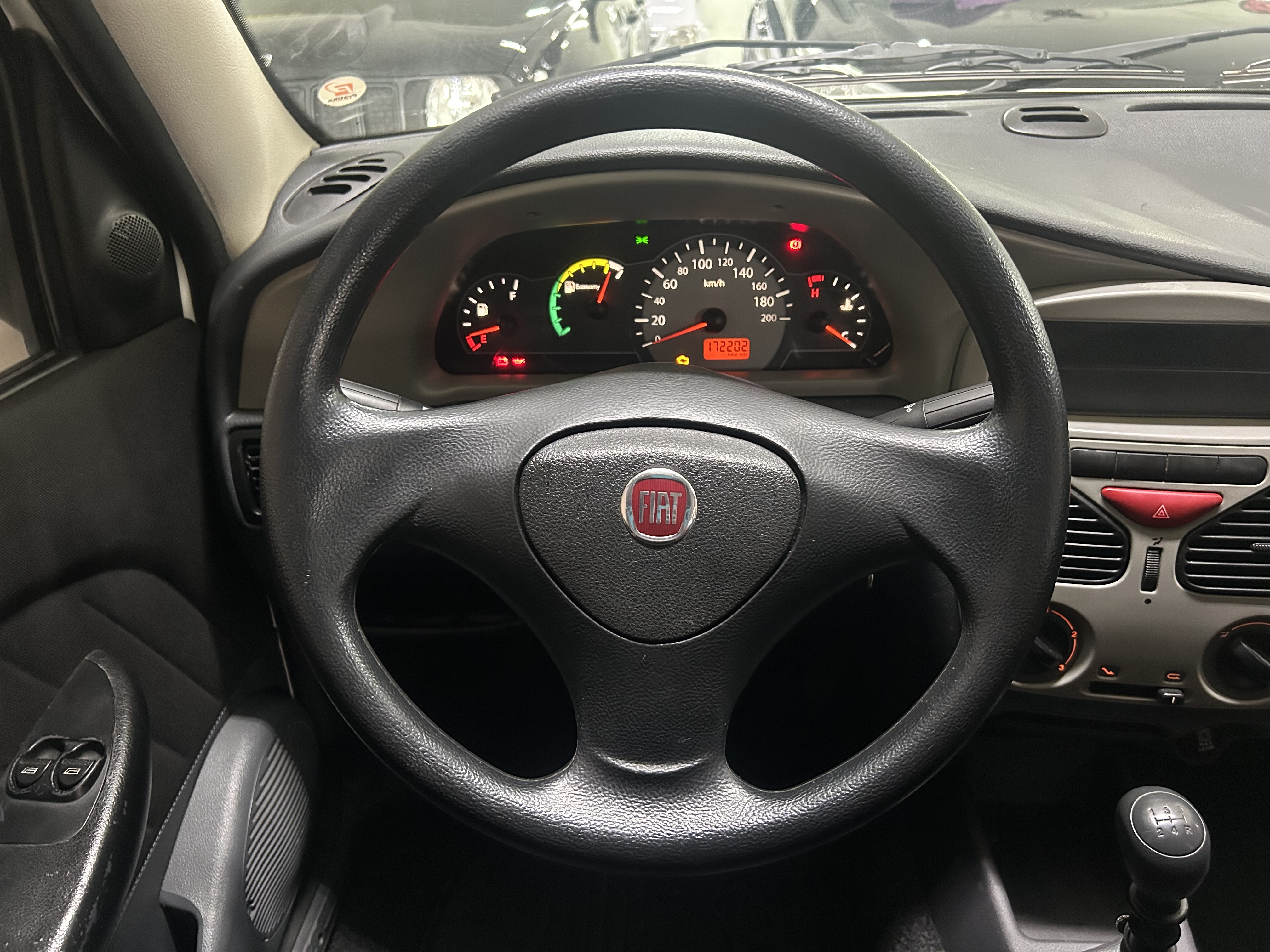 Fiat Palio 1.0 Economy Fire Flex 8V 4P - foto 11