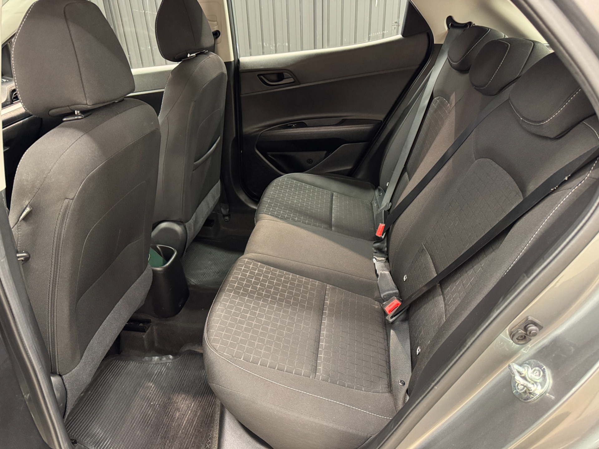 Hyundai HB20 Comfort Plus 1.0 Tb Flex 12V Aut. - foto 17