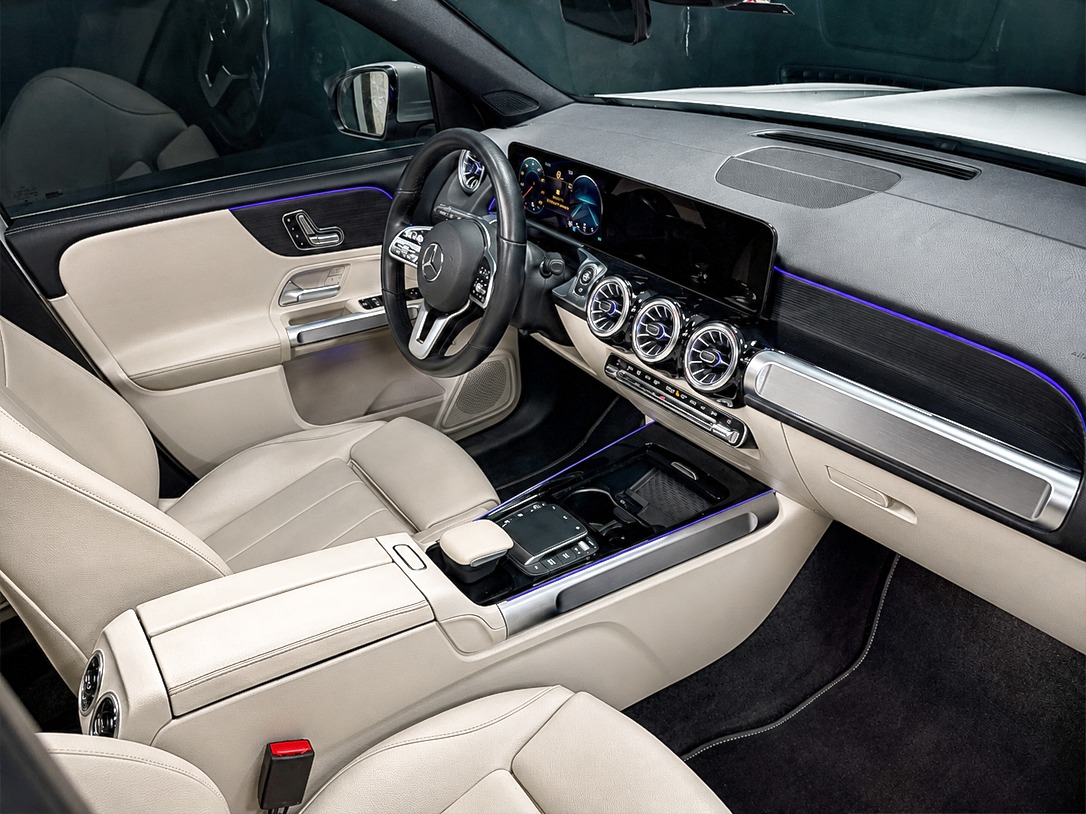 Mercedes-Benz GLB 200 Progressive 1.3 Tb 16V Aut. - foto 13