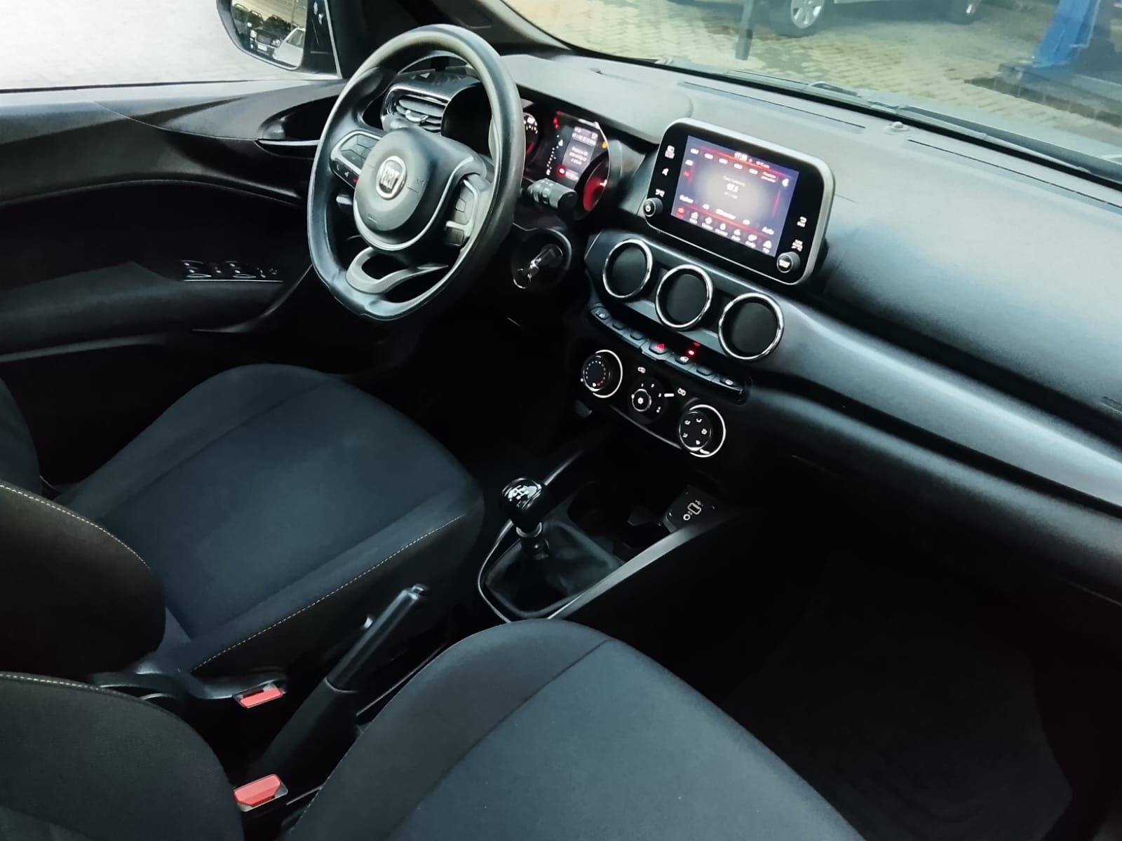Fiat Argo Trekking 1.3 8V Flex - foto 10