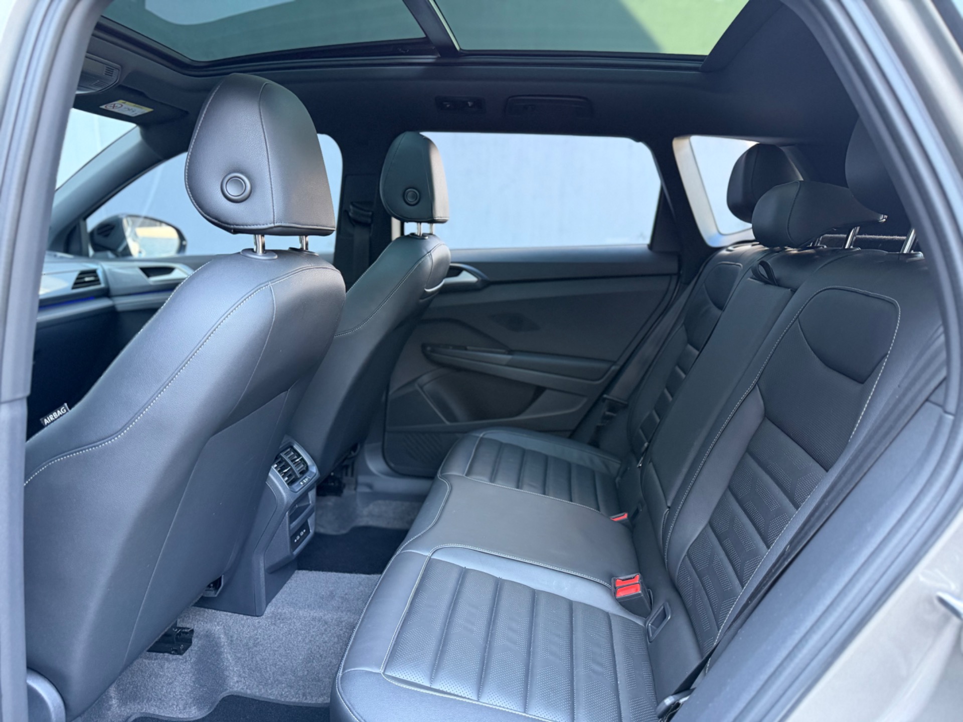 Volkswagen Taos Highline 1.4 250 TSI Flex Aut. - foto 15
