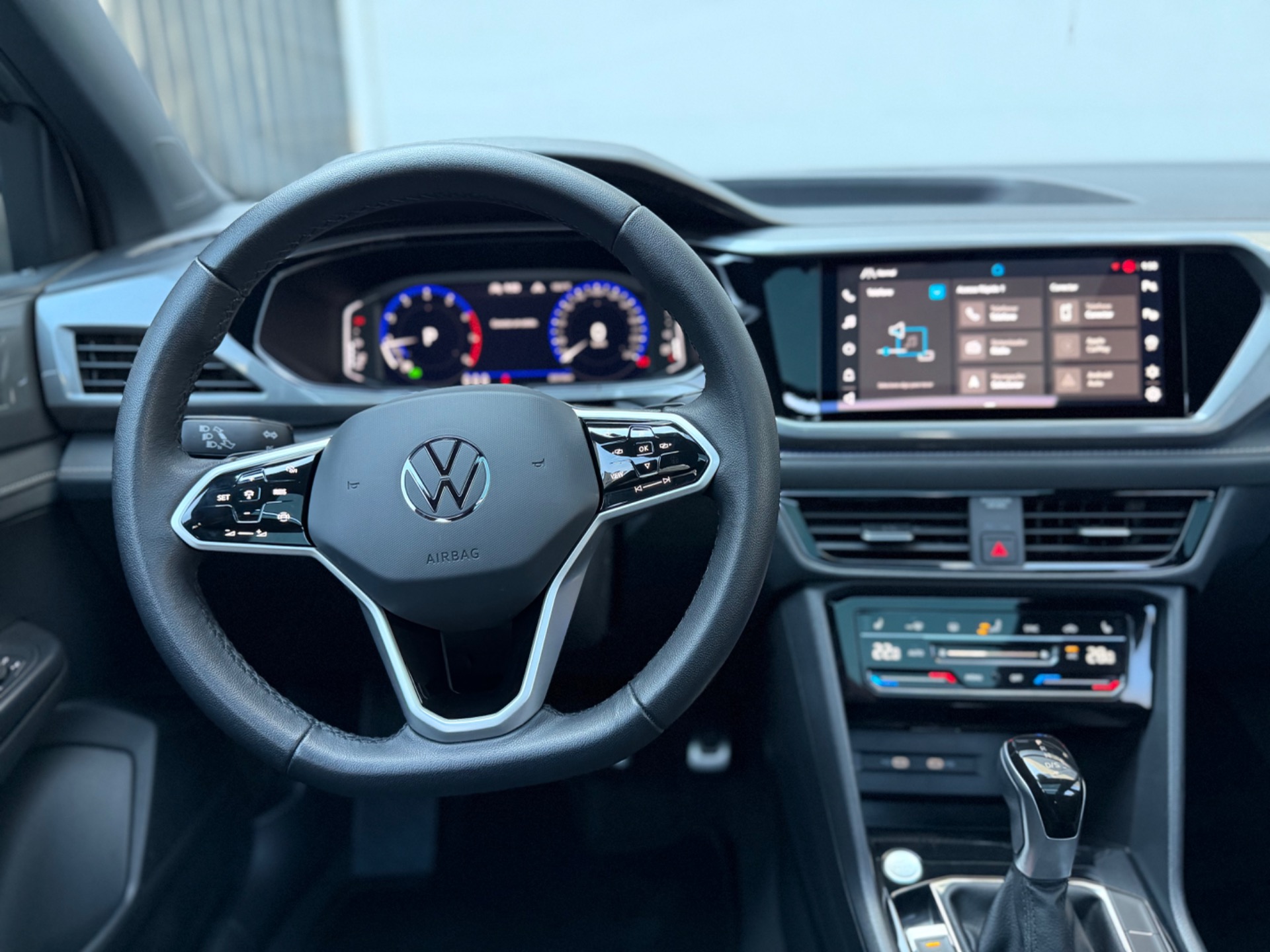 Volkswagen Taos Highline 1.4 250 TSI Flex Aut. - foto 9