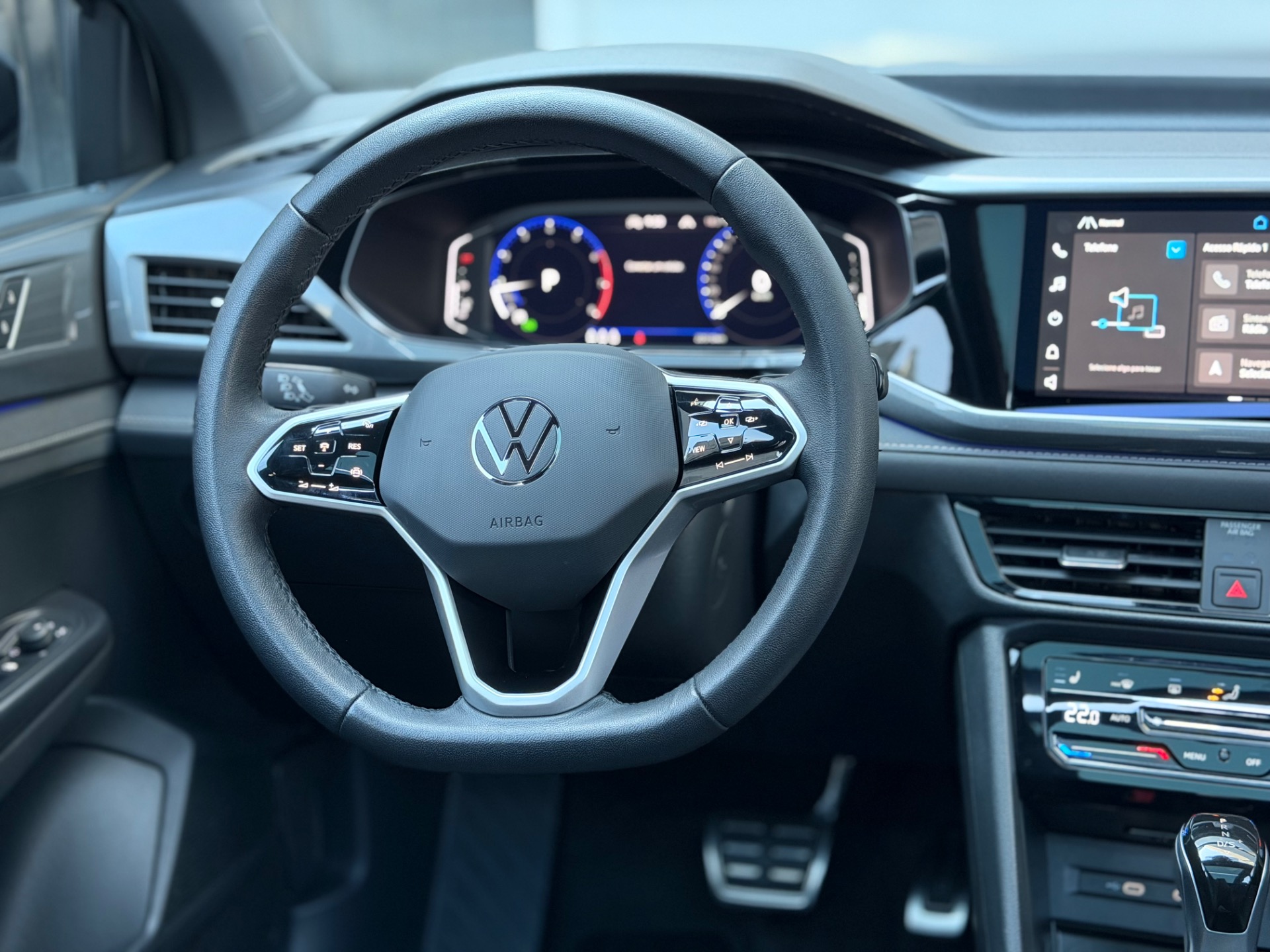 Volkswagen Taos Highline 1.4 250 TSI Flex Aut. - foto 6
