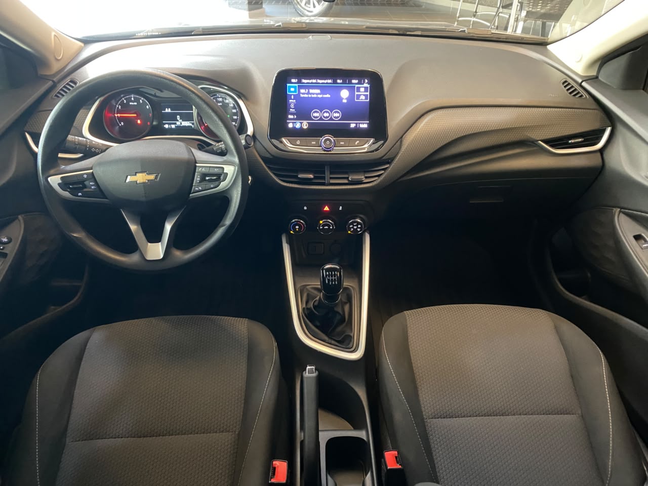 Chevrolet Onix Hatch LT 1.0 12V Flex 5P Mec. - foto 13