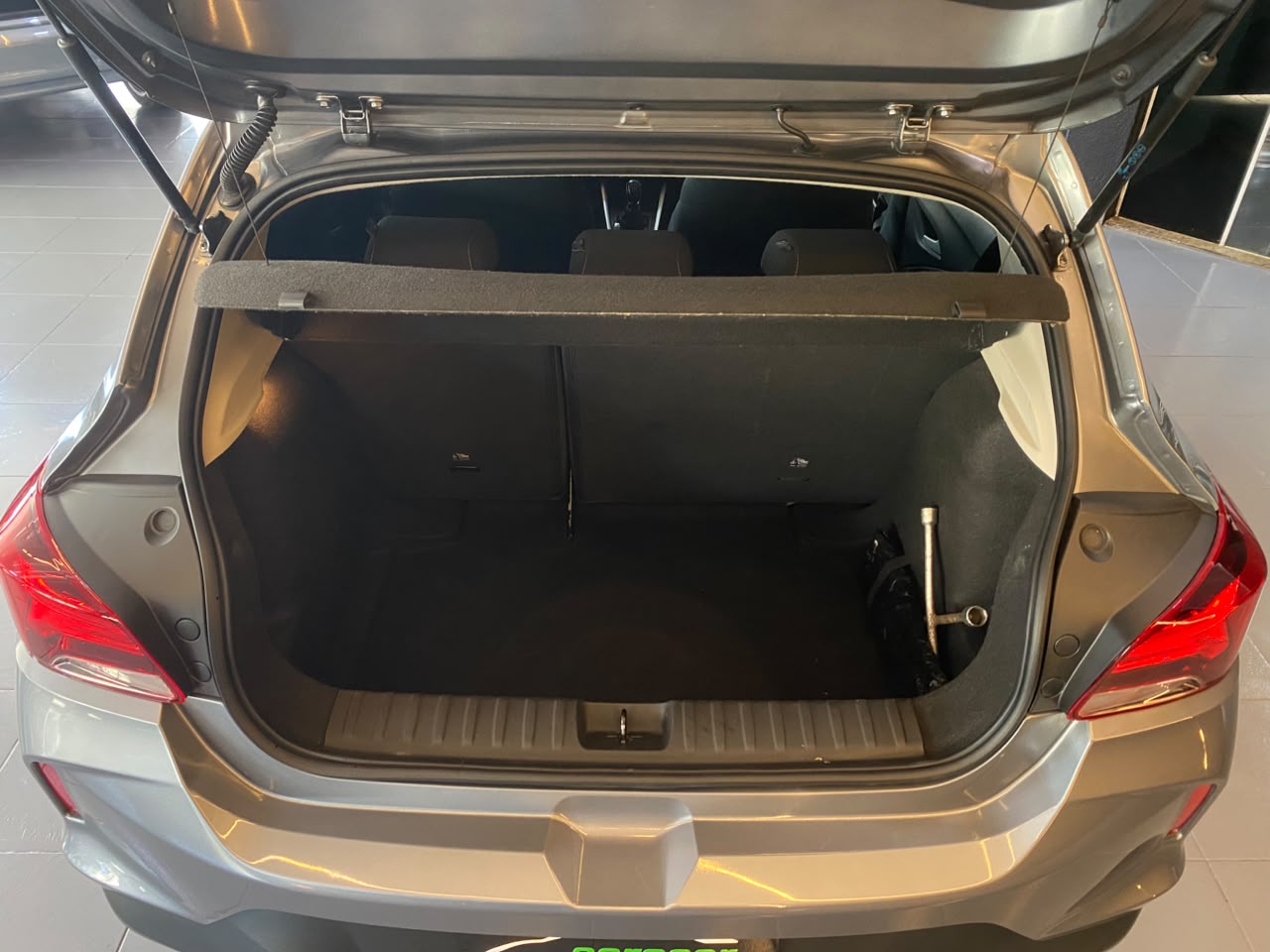 Chevrolet Onix Hatch LT 1.0 12V Flex 5P Mec. - foto 7