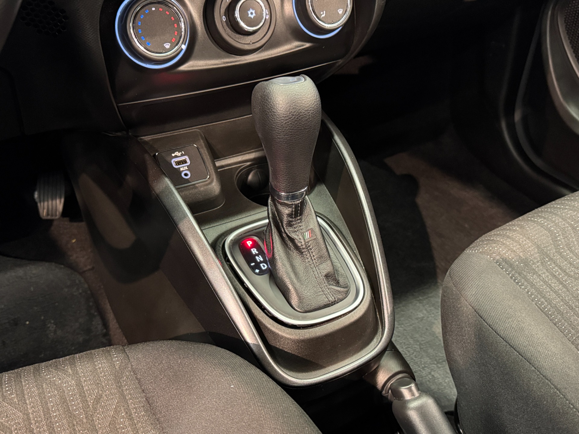Fiat Cronos Drive 1.3 8V Flex Aut. - foto 13