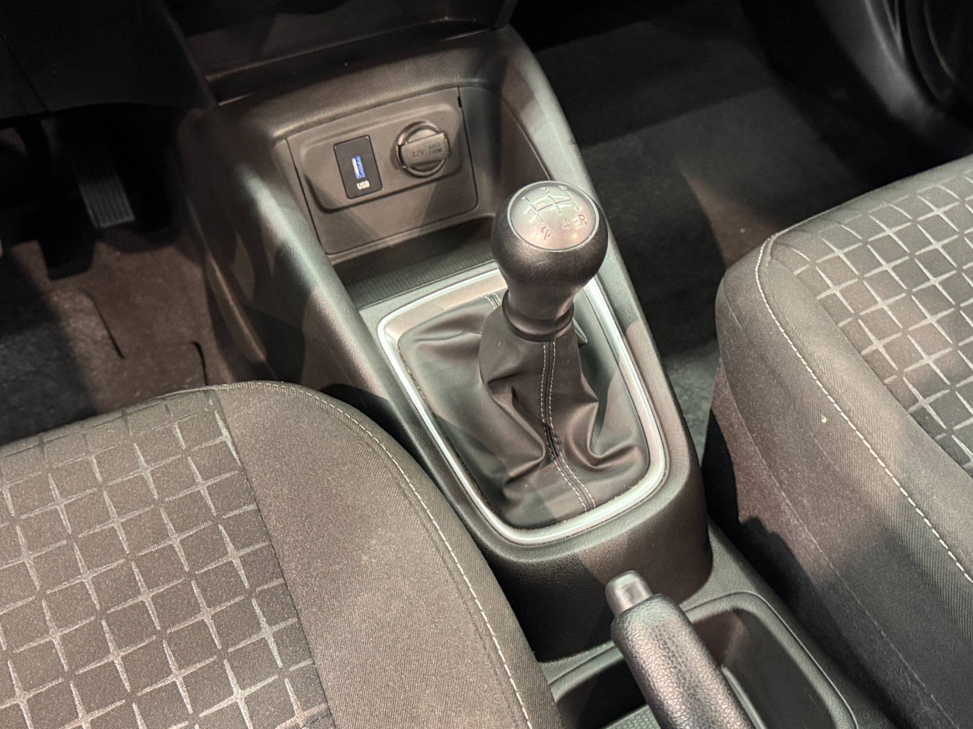 Hyundai HB20 Comfort 1.0 Flex 12V Mec. - foto 13