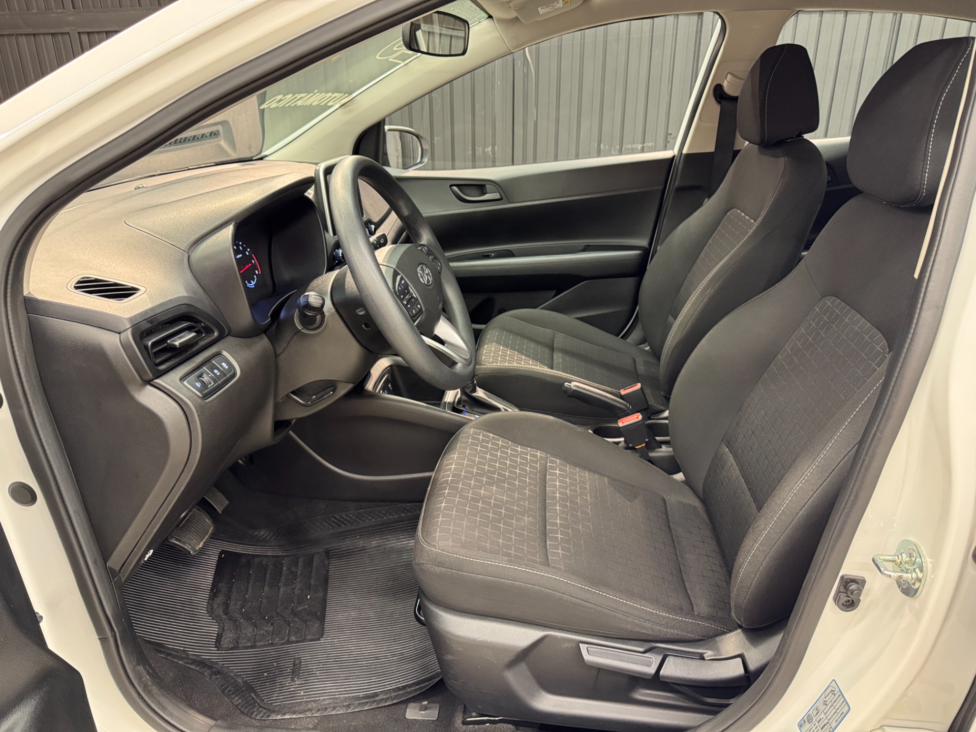 Hyundai HB20 Comfort Plus 1.0 Tb Flex 12V Aut. - foto 15