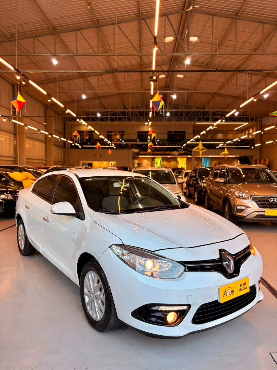 Renault FLUENCE Sed. Dynamique 2.0 16V Flex Aut. - foto 11