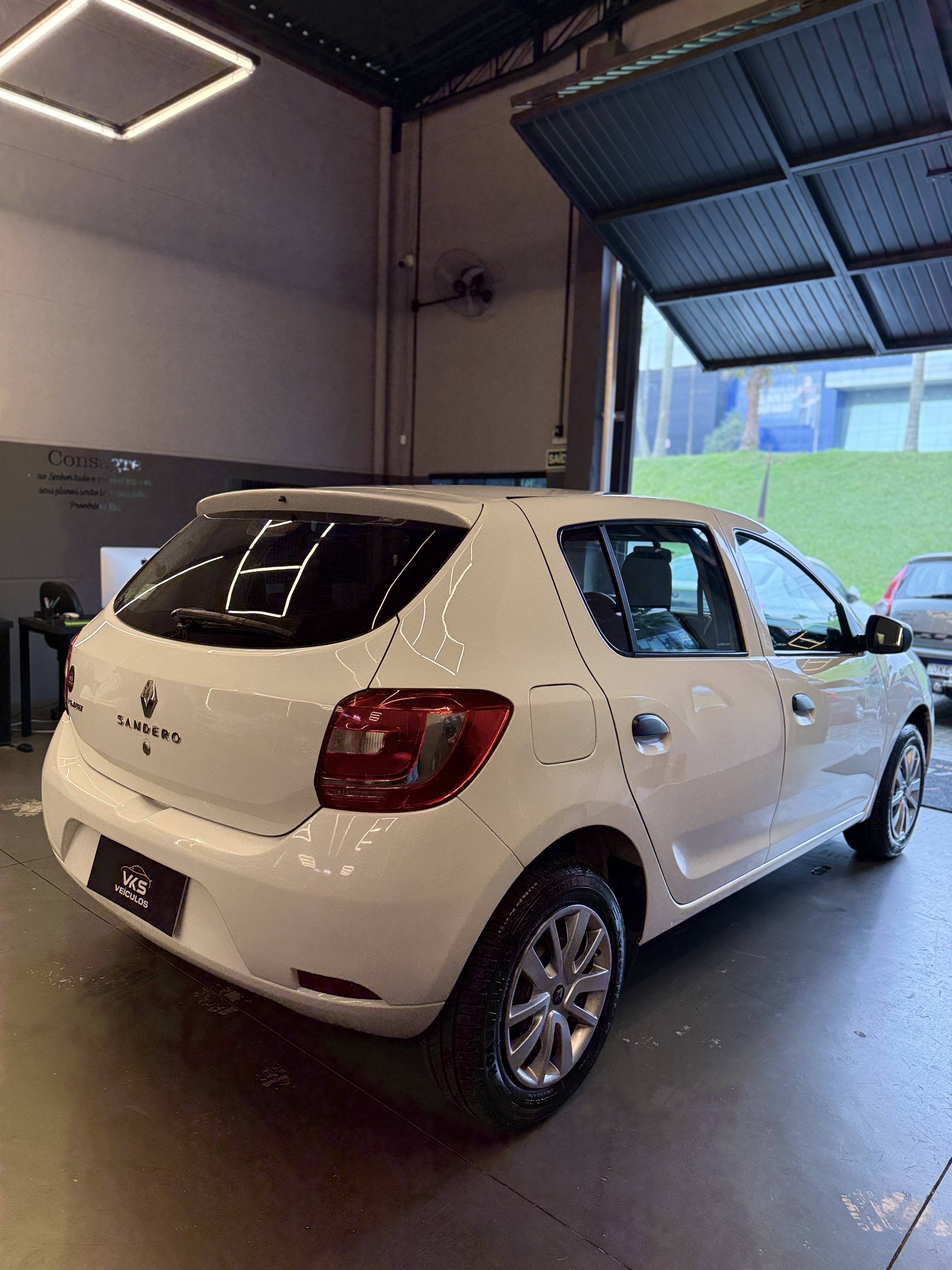 Renault Sandero Authentique Flex 1.0 12V 5P - foto 5