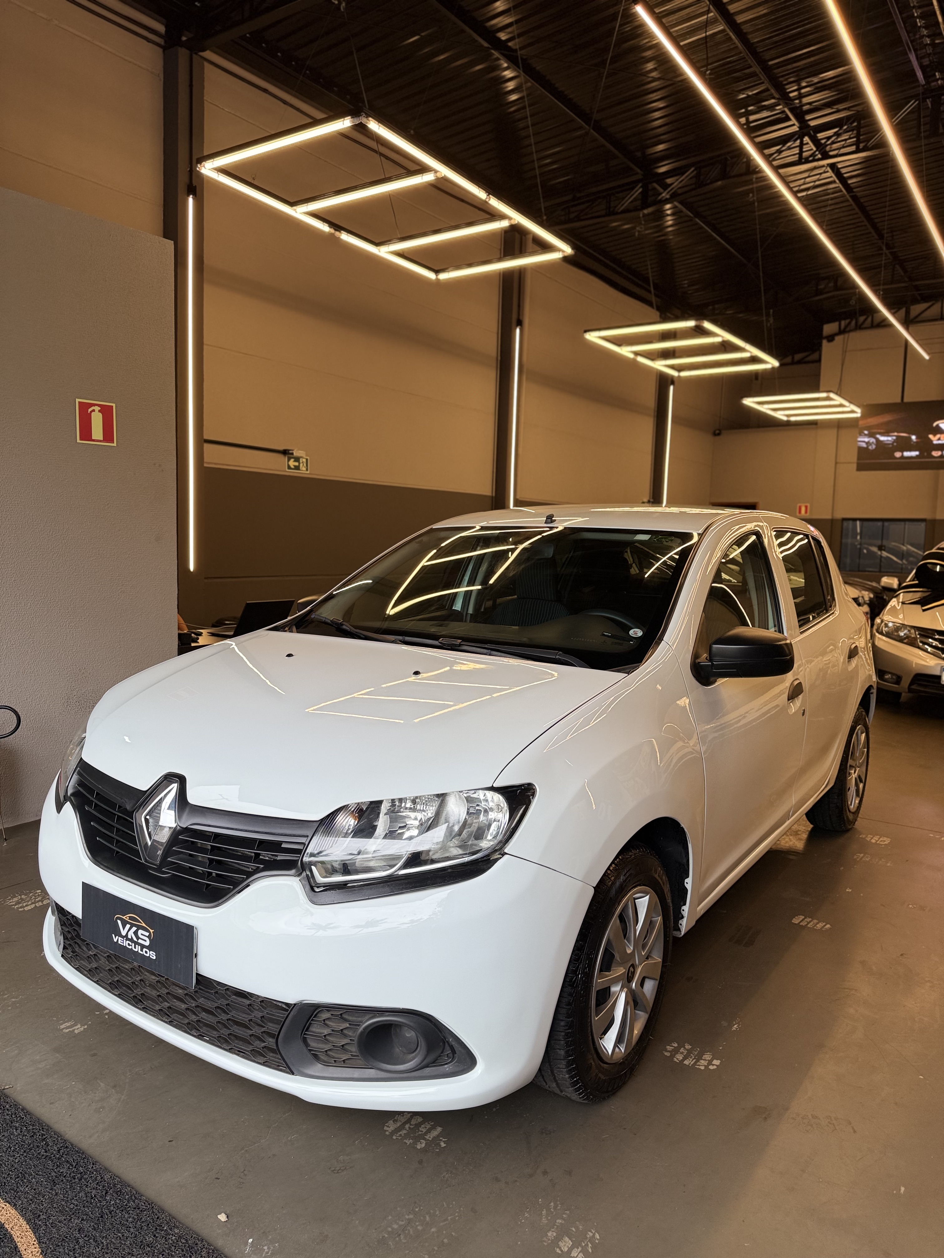 Renault Sandero Authentique Flex 1.0 12V 5P - foto 3