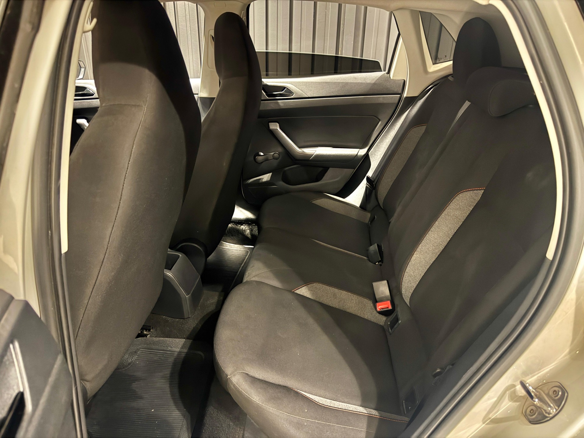 Volkswagen Polo Track 1.0 Flex 12V 5P - foto 15