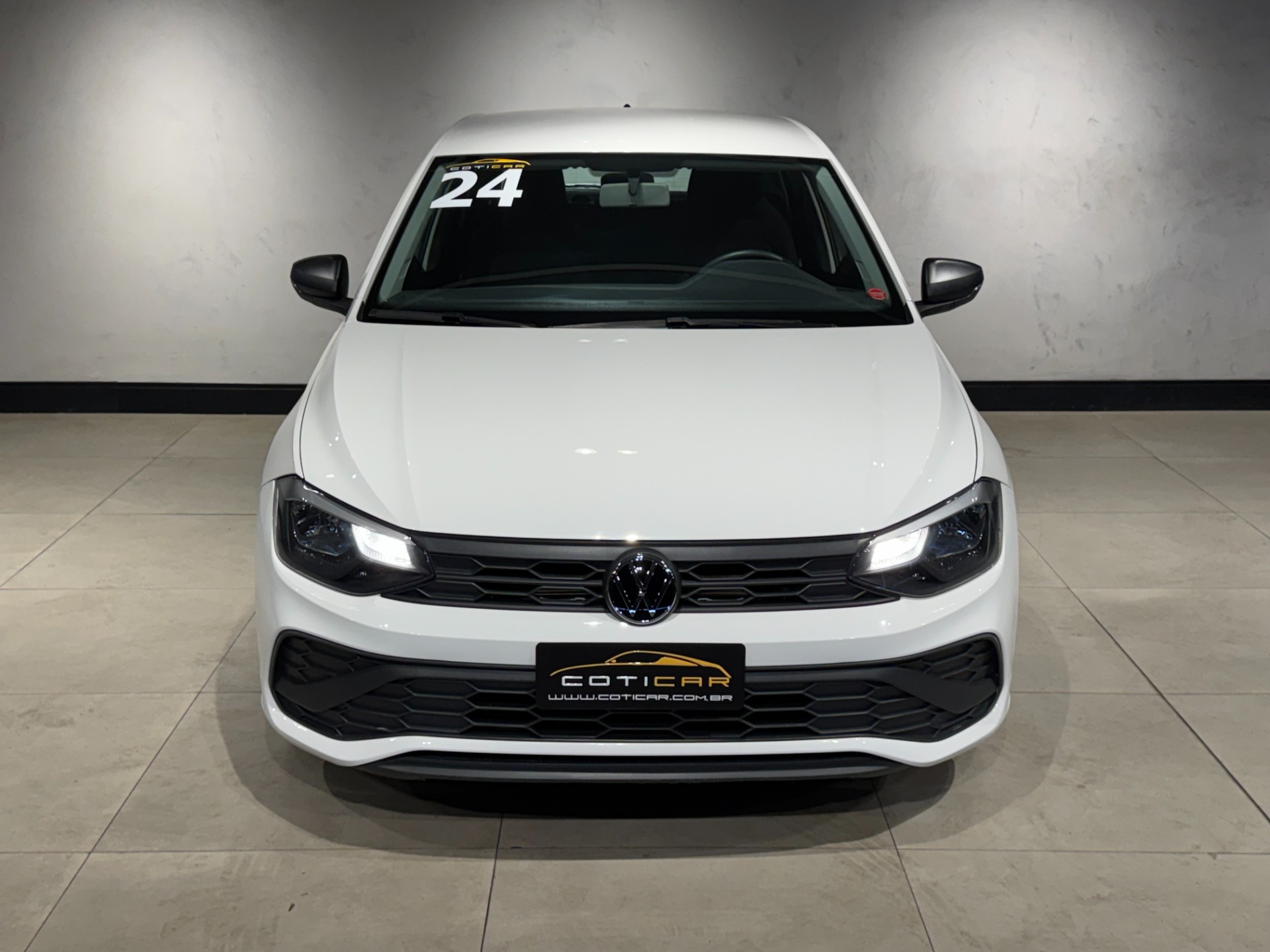 Volkswagen Polo Track 1.0 Flex 12V 5P - foto 2