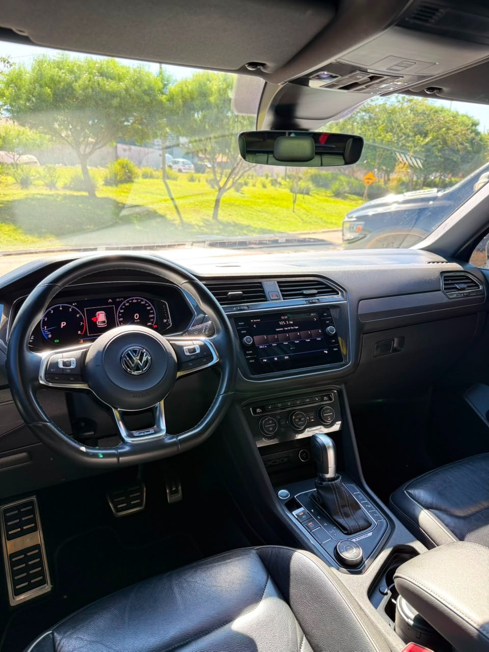Volkswagen Tiguan Allspac R Line 350 TSI 2.0 4X4 - foto 4