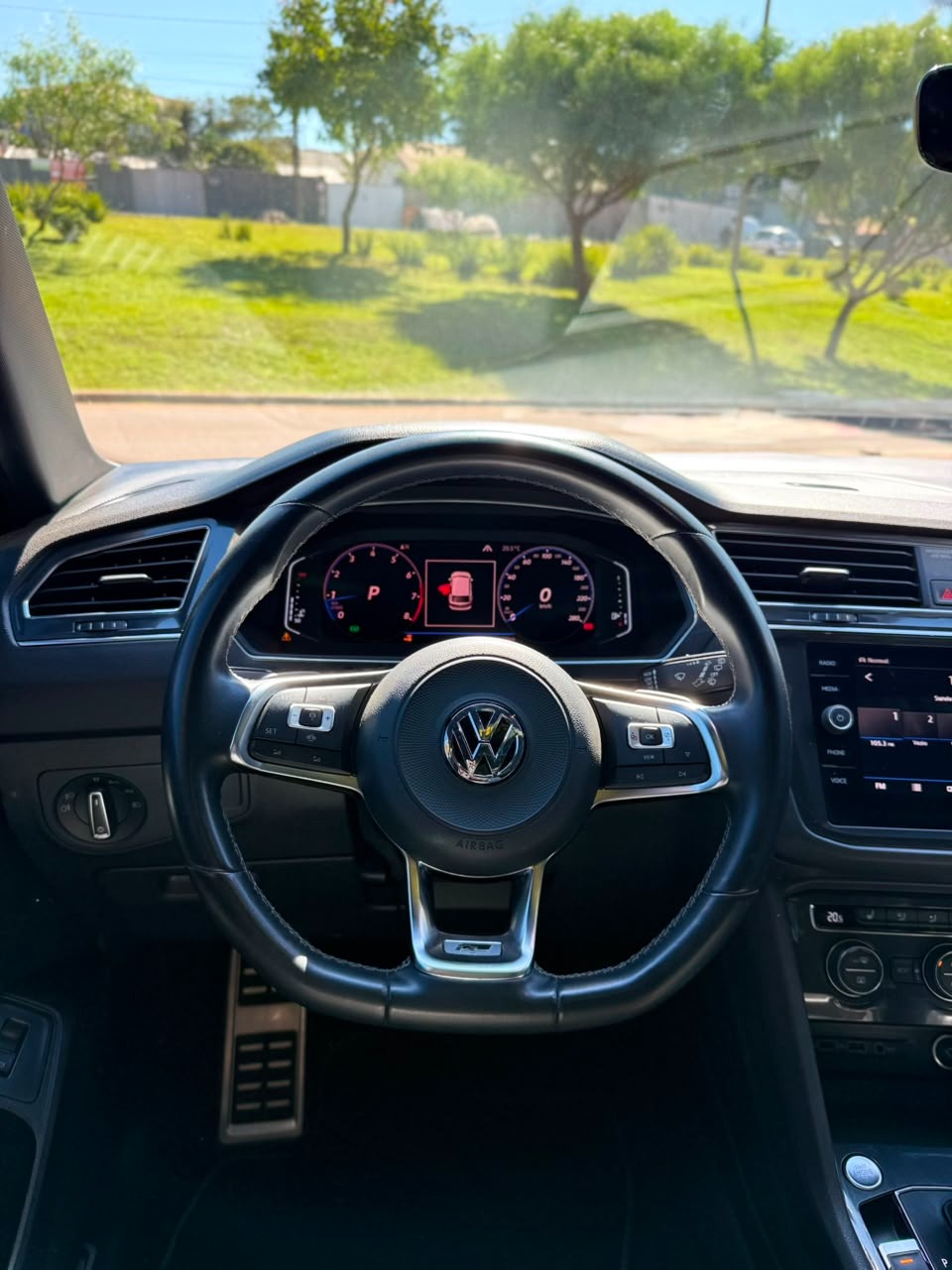 Volkswagen Tiguan Allspac R Line 350 TSI 2.0 4X4 - foto 11