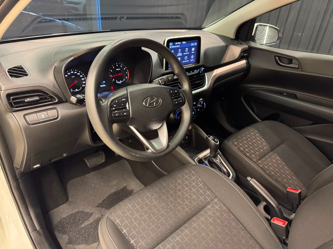 Hyundai HB20 Comfort 1.0 Tb Flex 12V Automático - foto 14