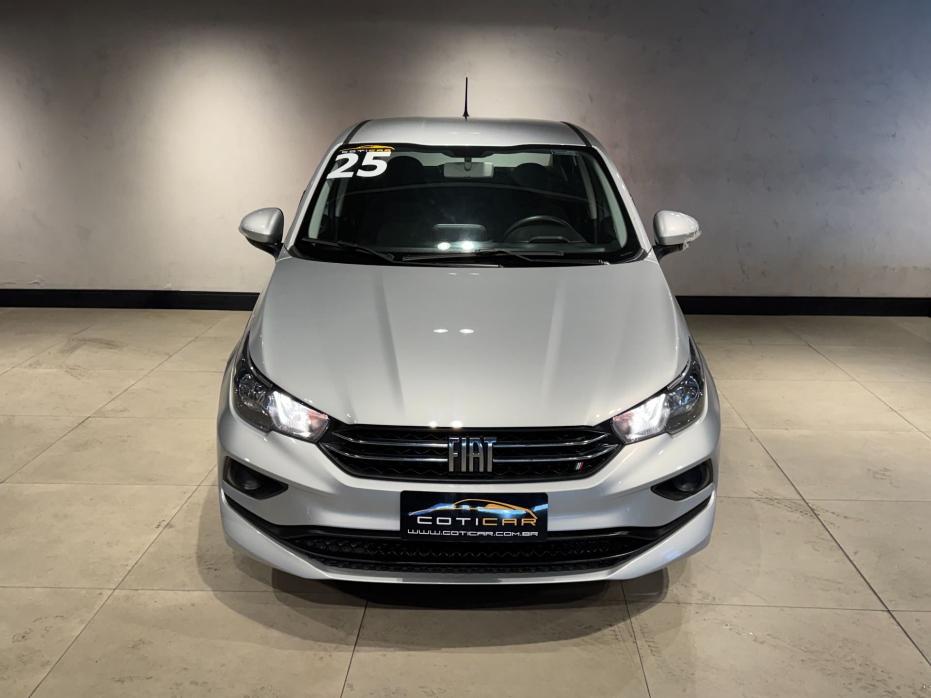 Fiat Cronos Drive 1.3 8V Flex Aut. - foto 2