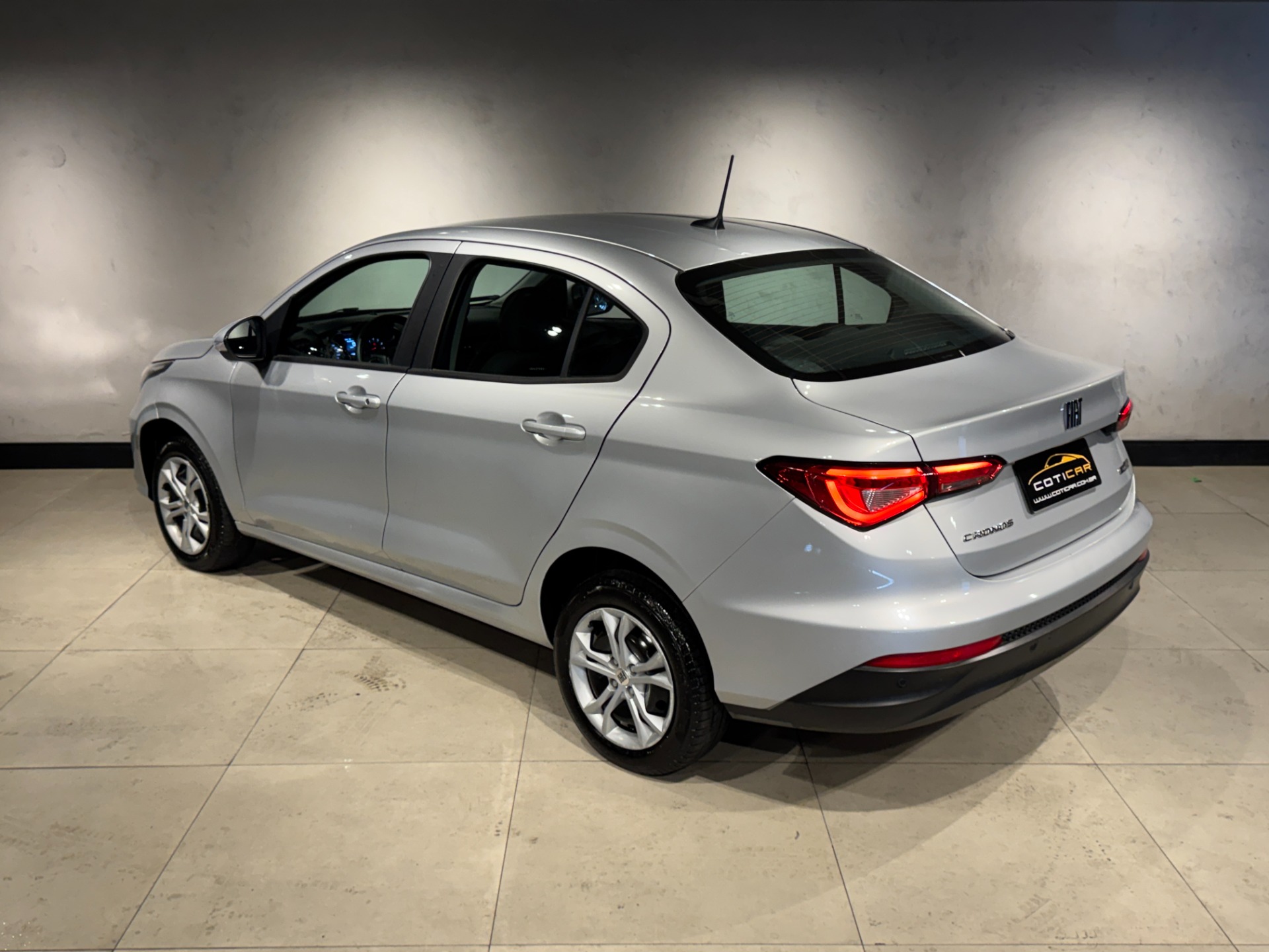 Fiat Cronos Drive 1.3 8V Flex Aut. - foto 6