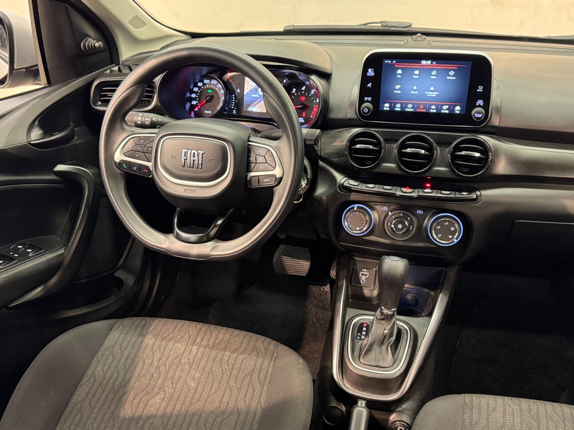 Fiat Cronos Drive 1.3 8V Flex Aut. - foto 10